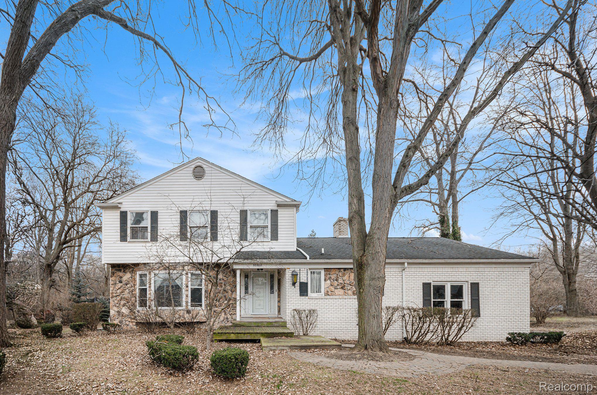 53568 WOLF Drive