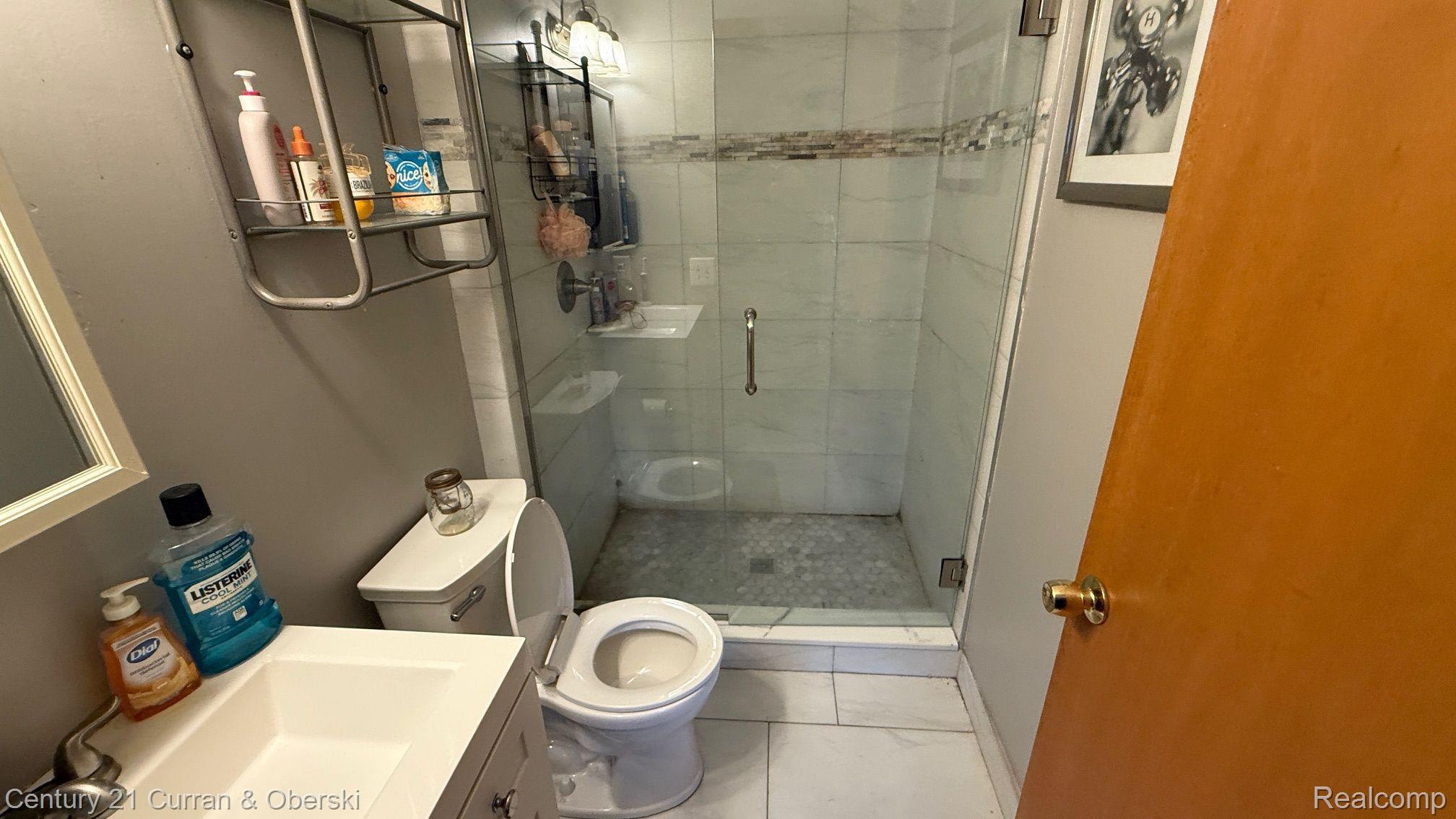 47724 MEADOWBROOK Drive