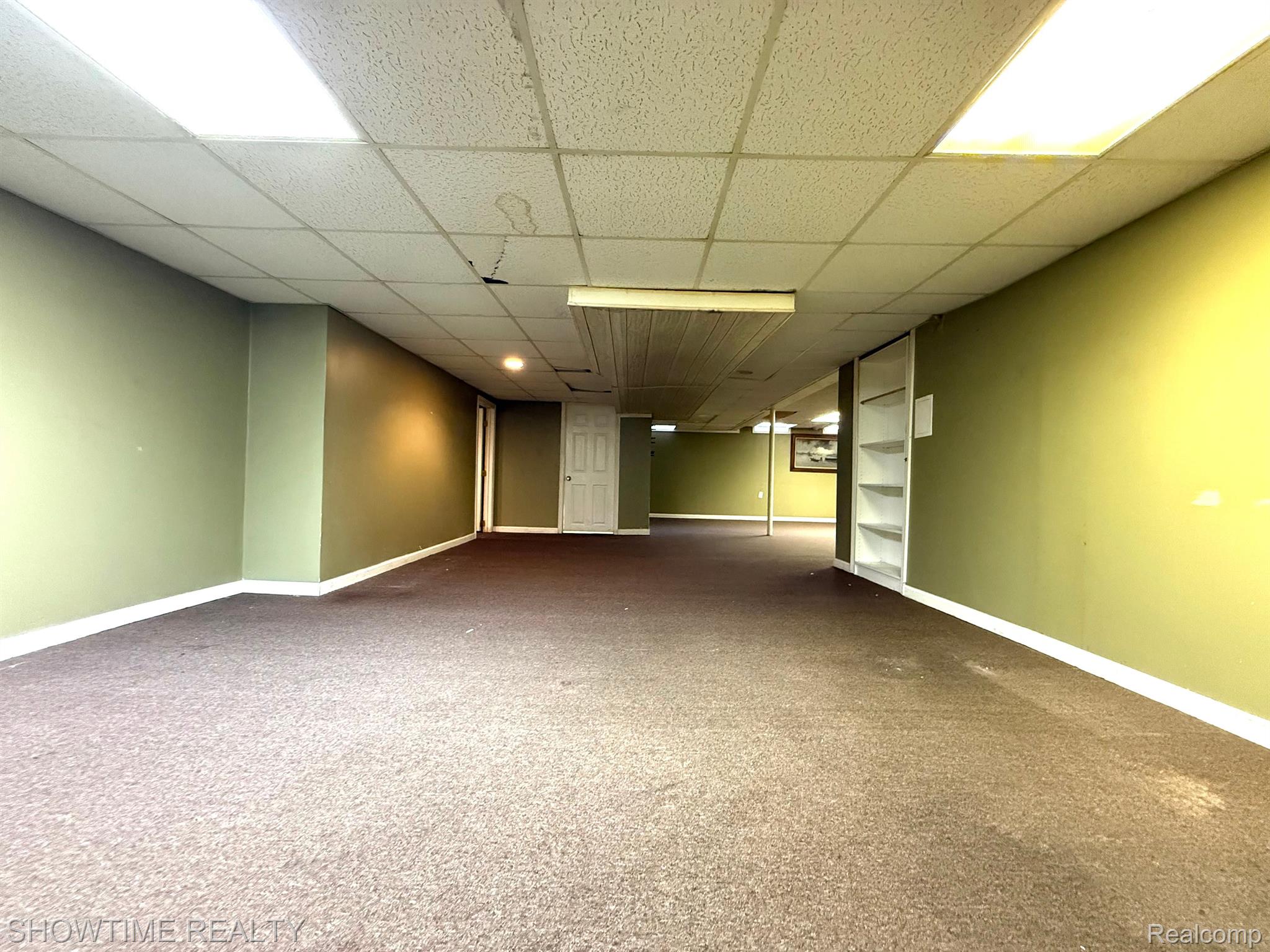40537 DENBIGH Drive