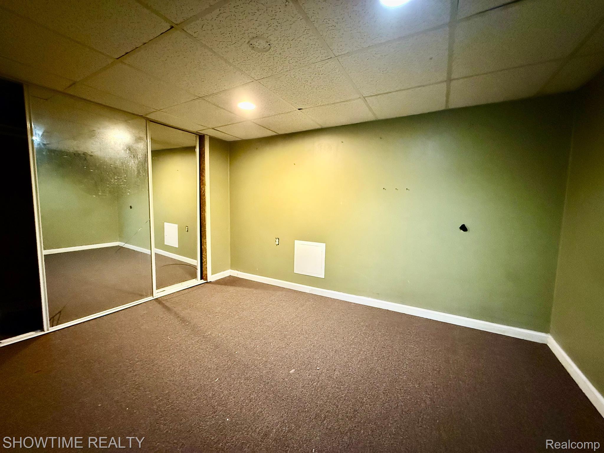 40537 DENBIGH Drive