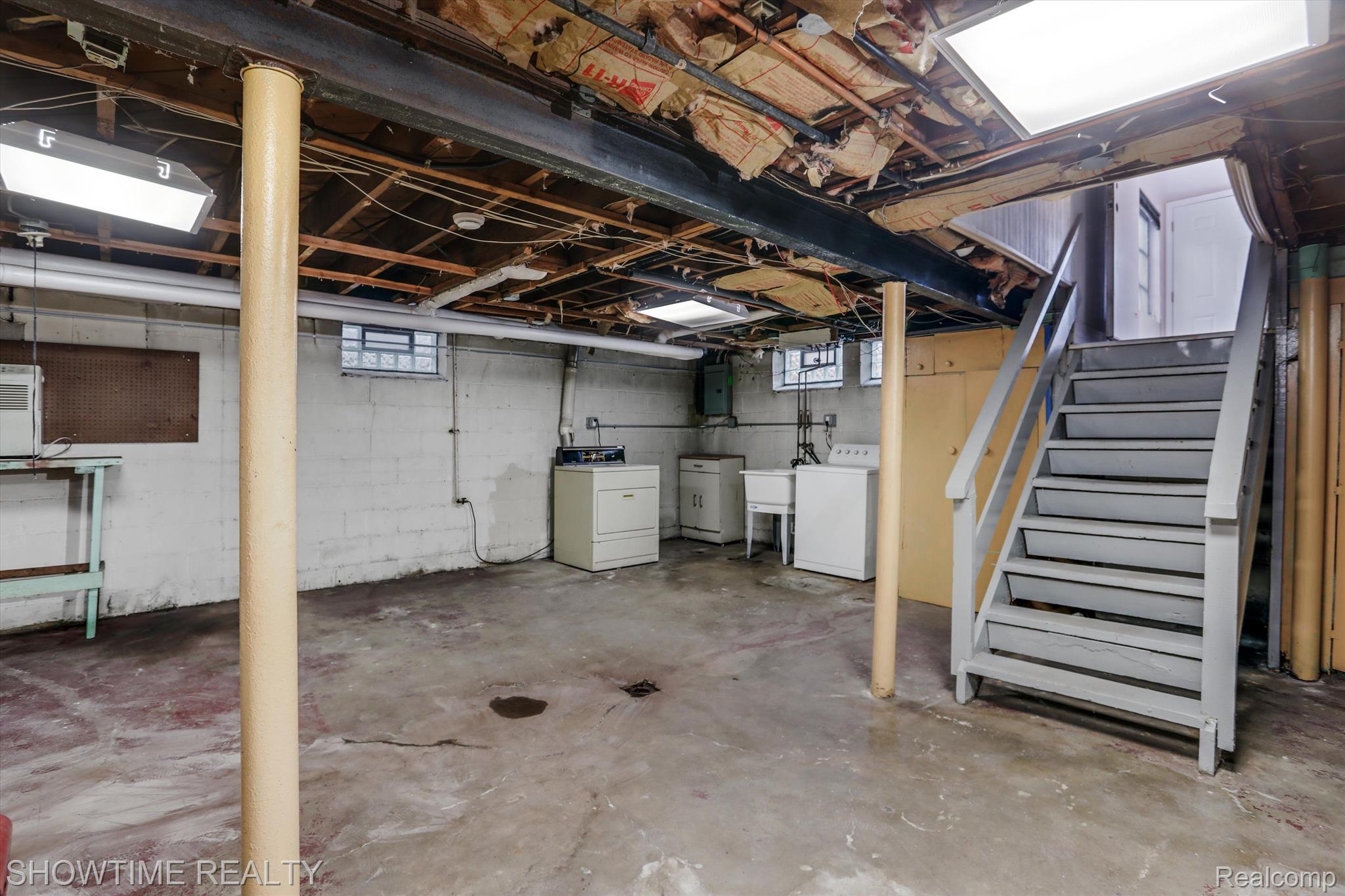 20175 LICHFIELD Road