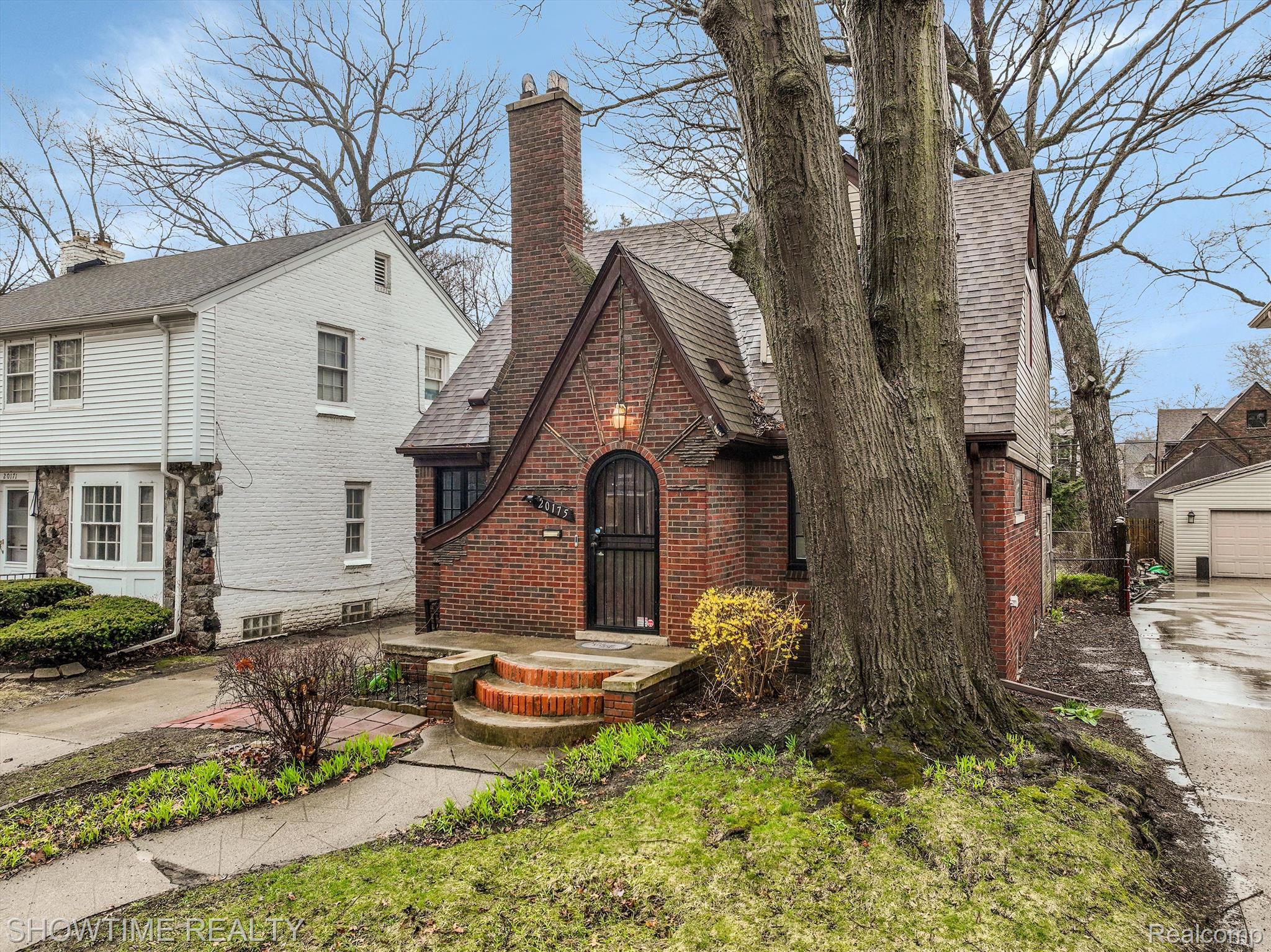 20175 LICHFIELD Road