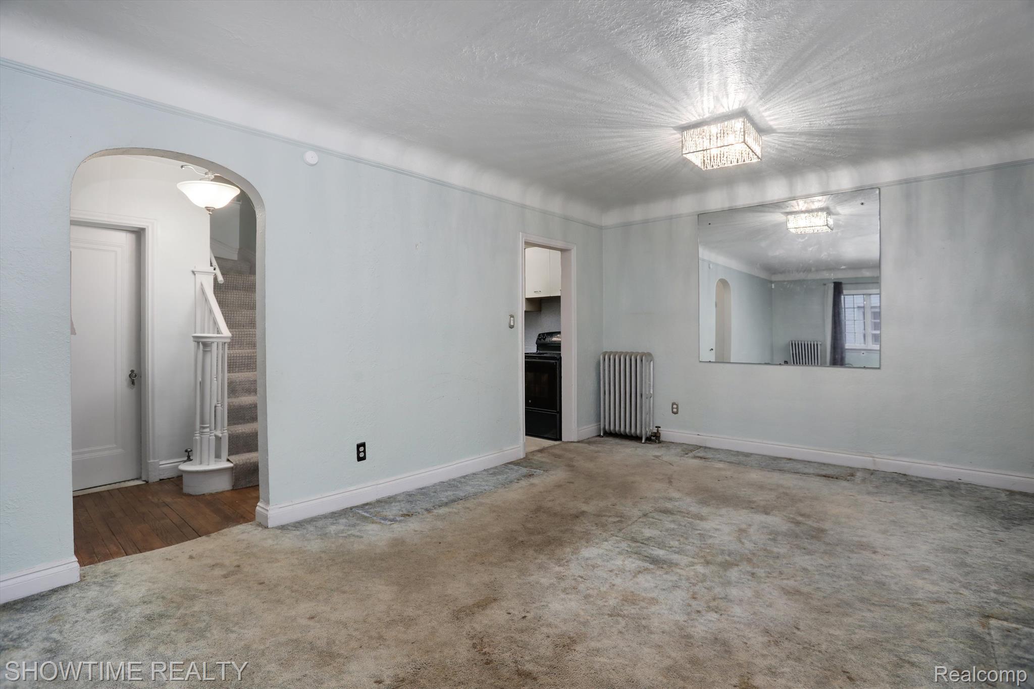 20175 LICHFIELD Road