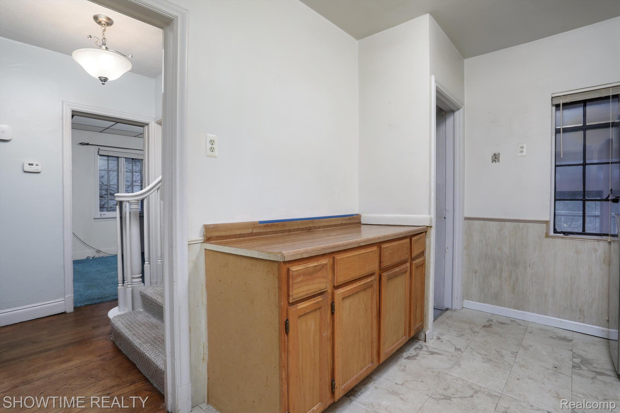 20175 LICHFIELD Road