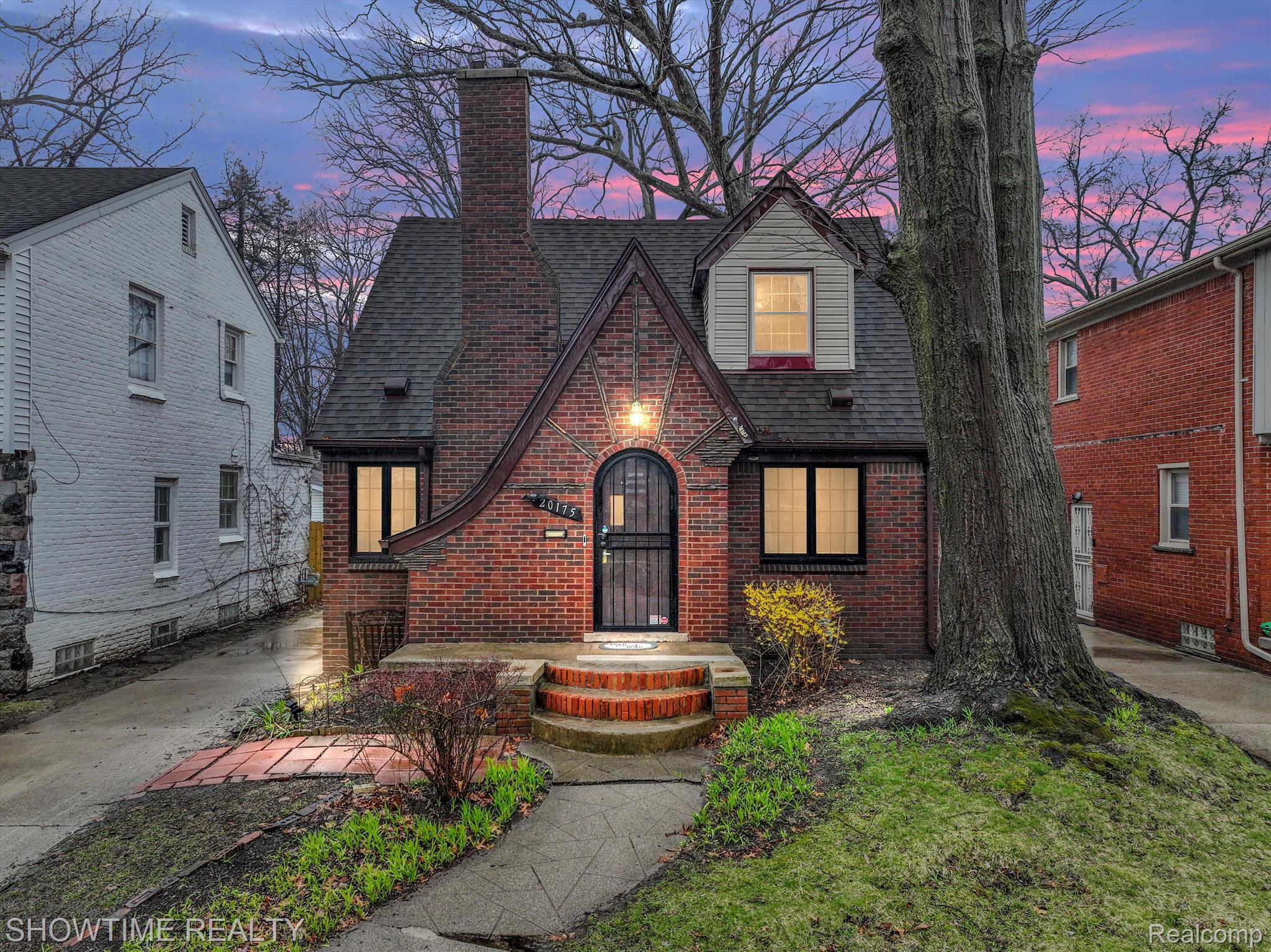 20175 LICHFIELD Road