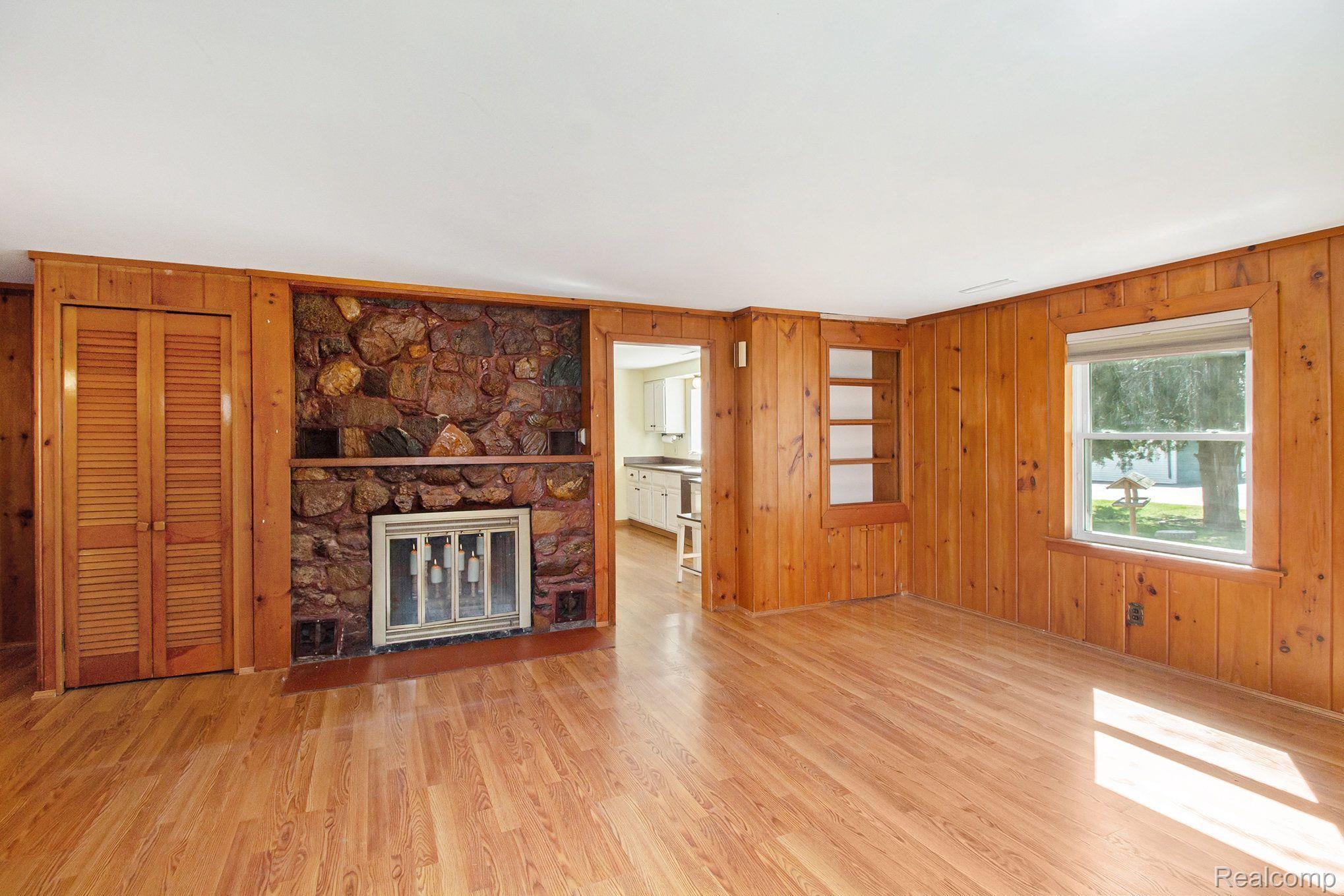 5951 Flemings Lake Road