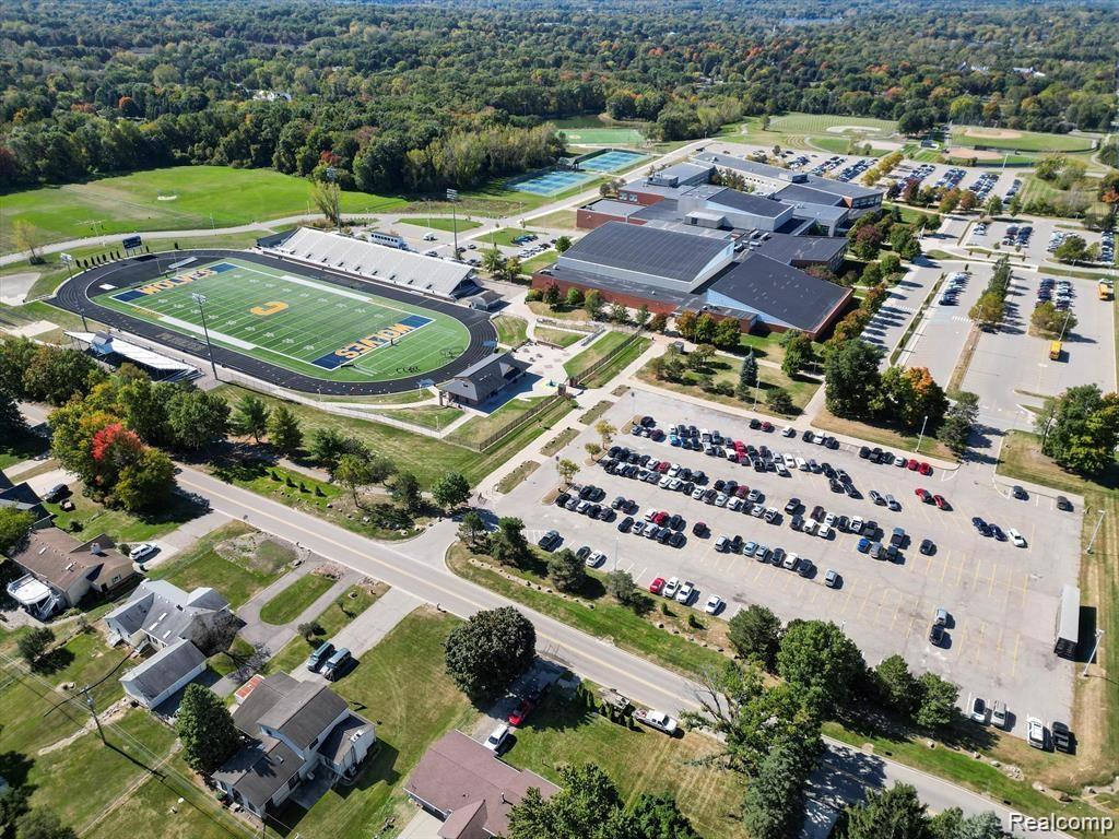 5951 Flemings Lake Road