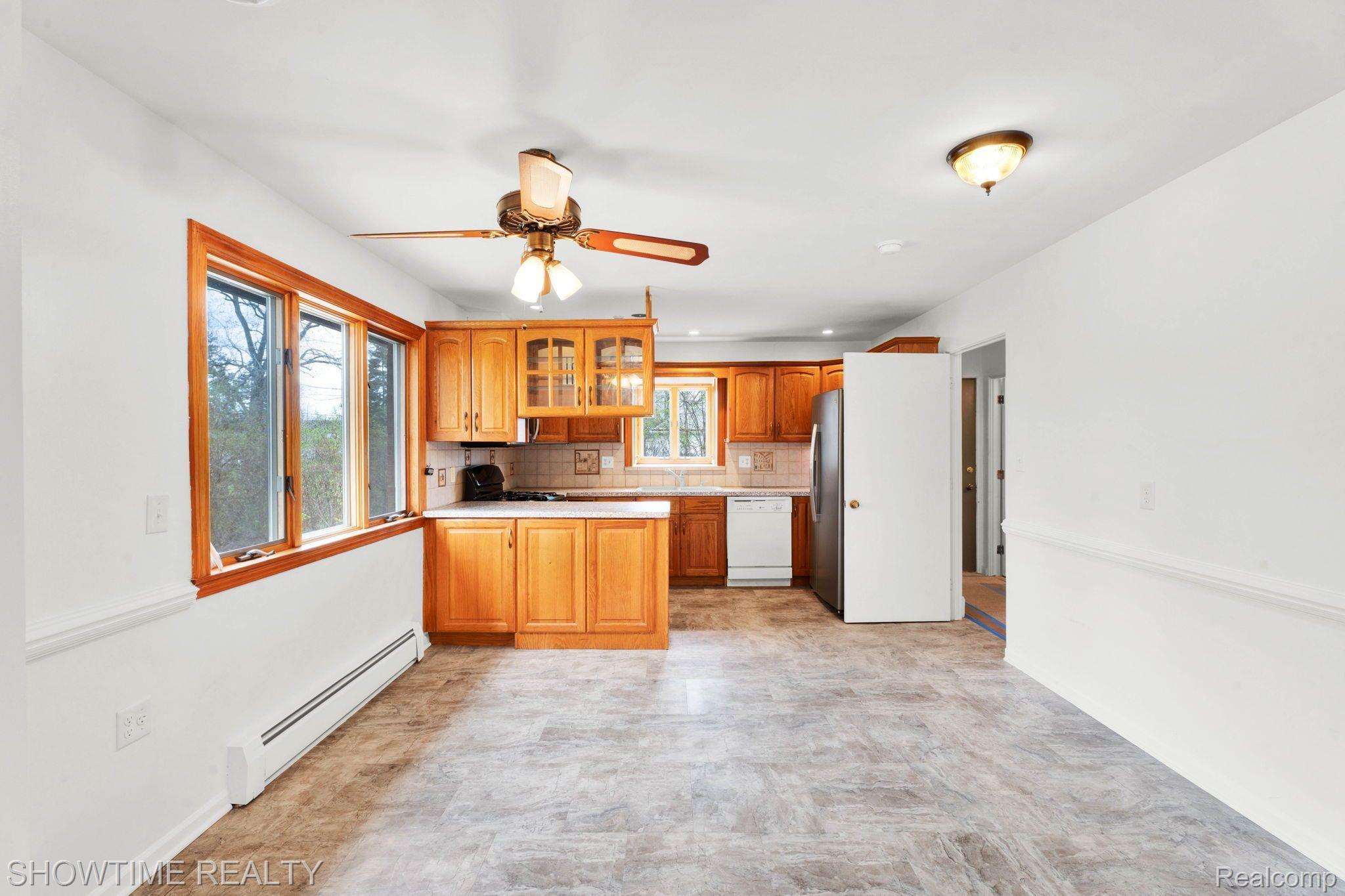 2927 DASHWOOD Drive