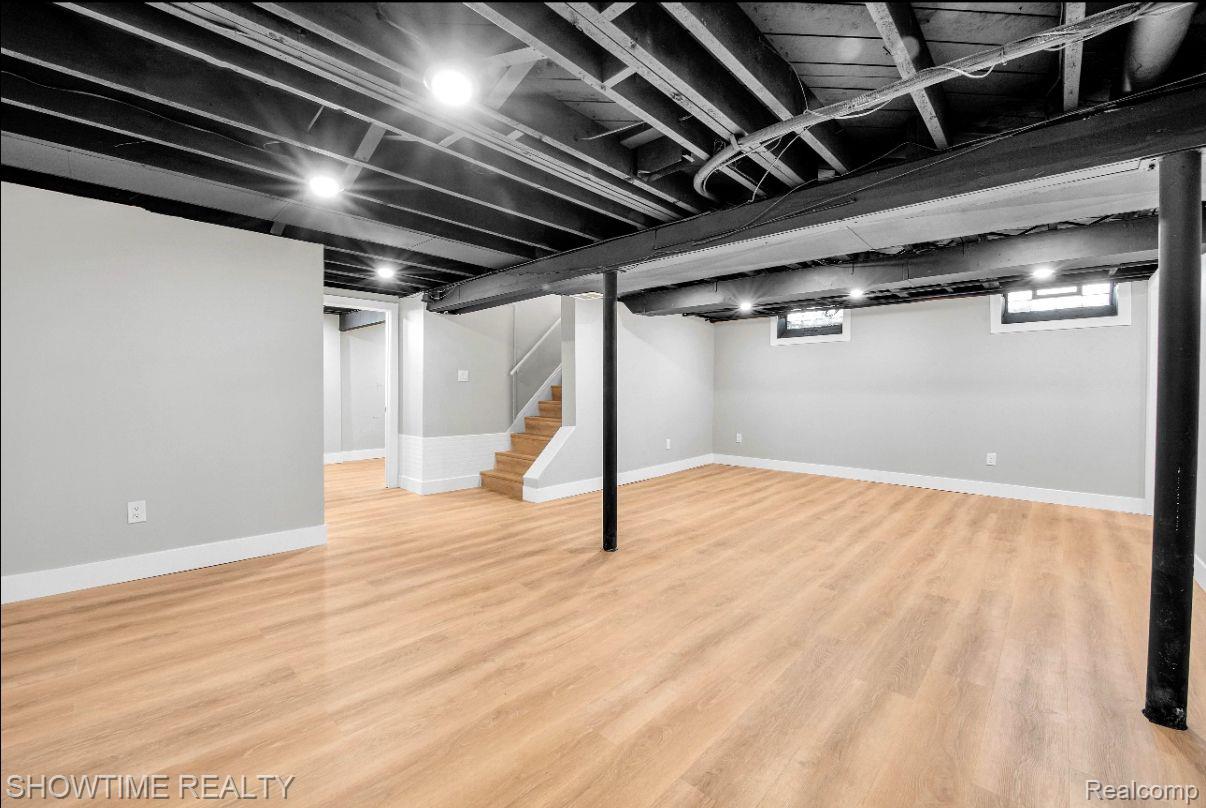 24281 KENOSHA Street