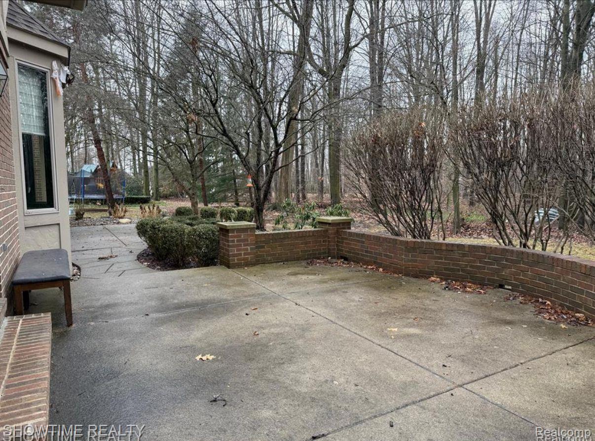 53145 ALYSSA Court