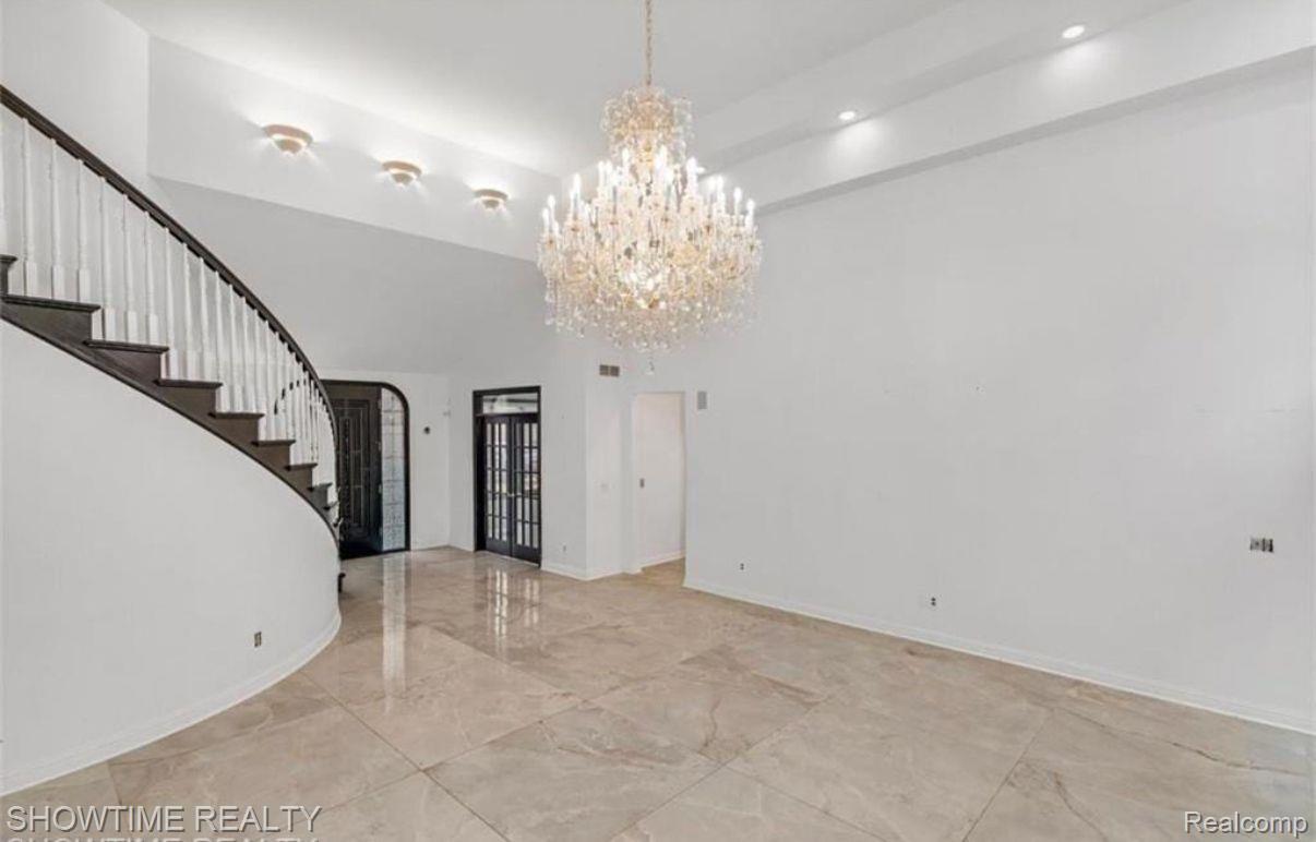 53145 ALYSSA Court