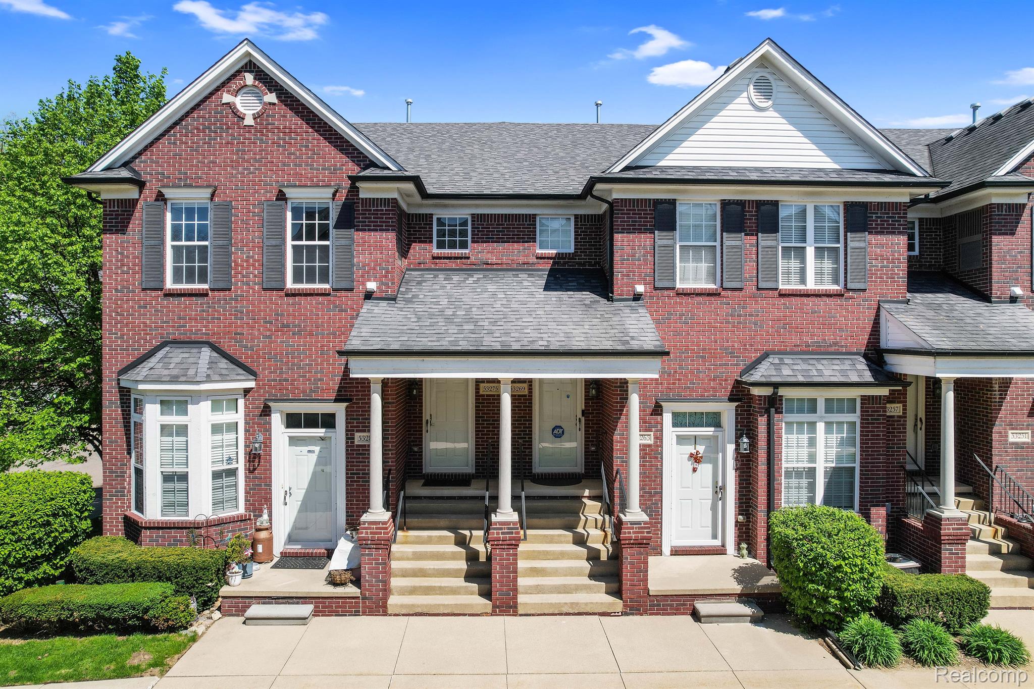 53275 PROVIDENCE E