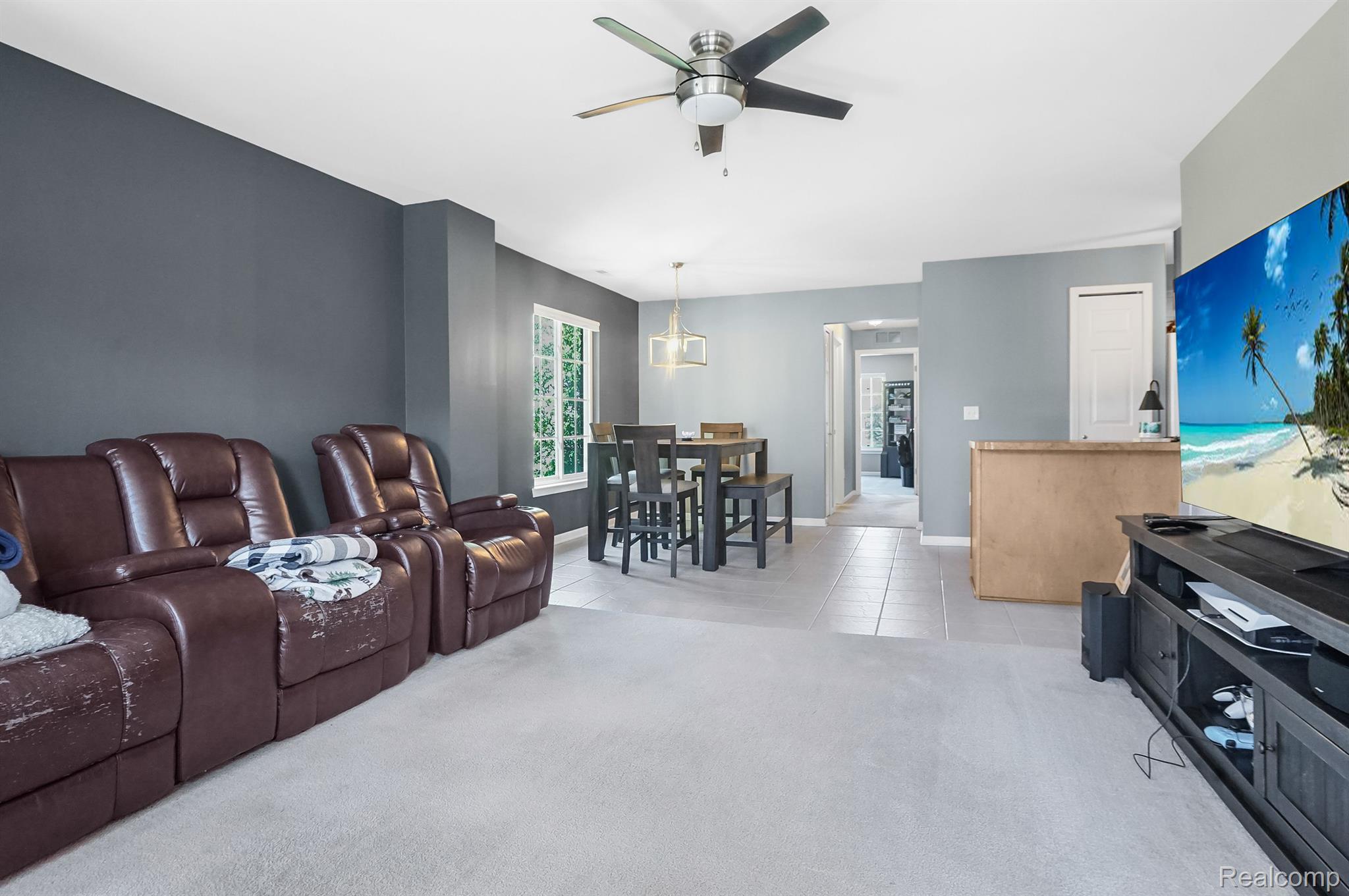 53275 PROVIDENCE E