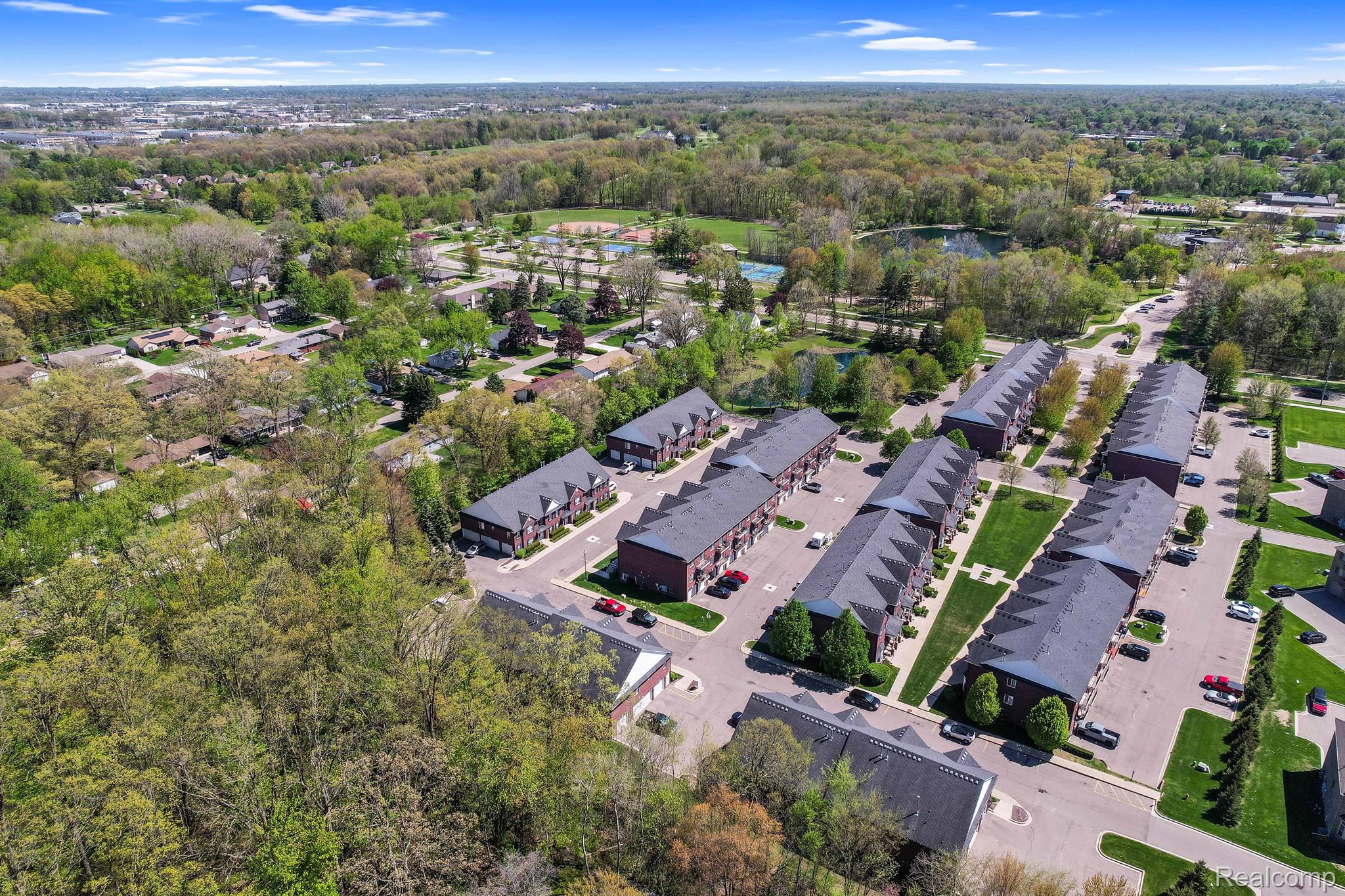 53275 PROVIDENCE E