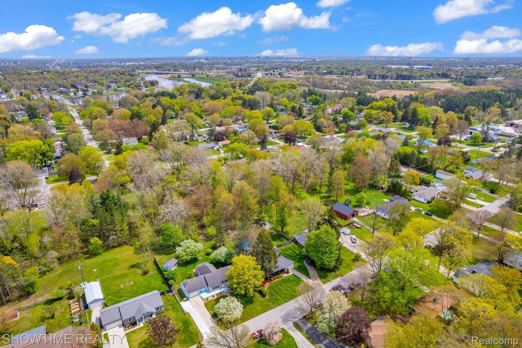 2510 BROWNWOOD Drive