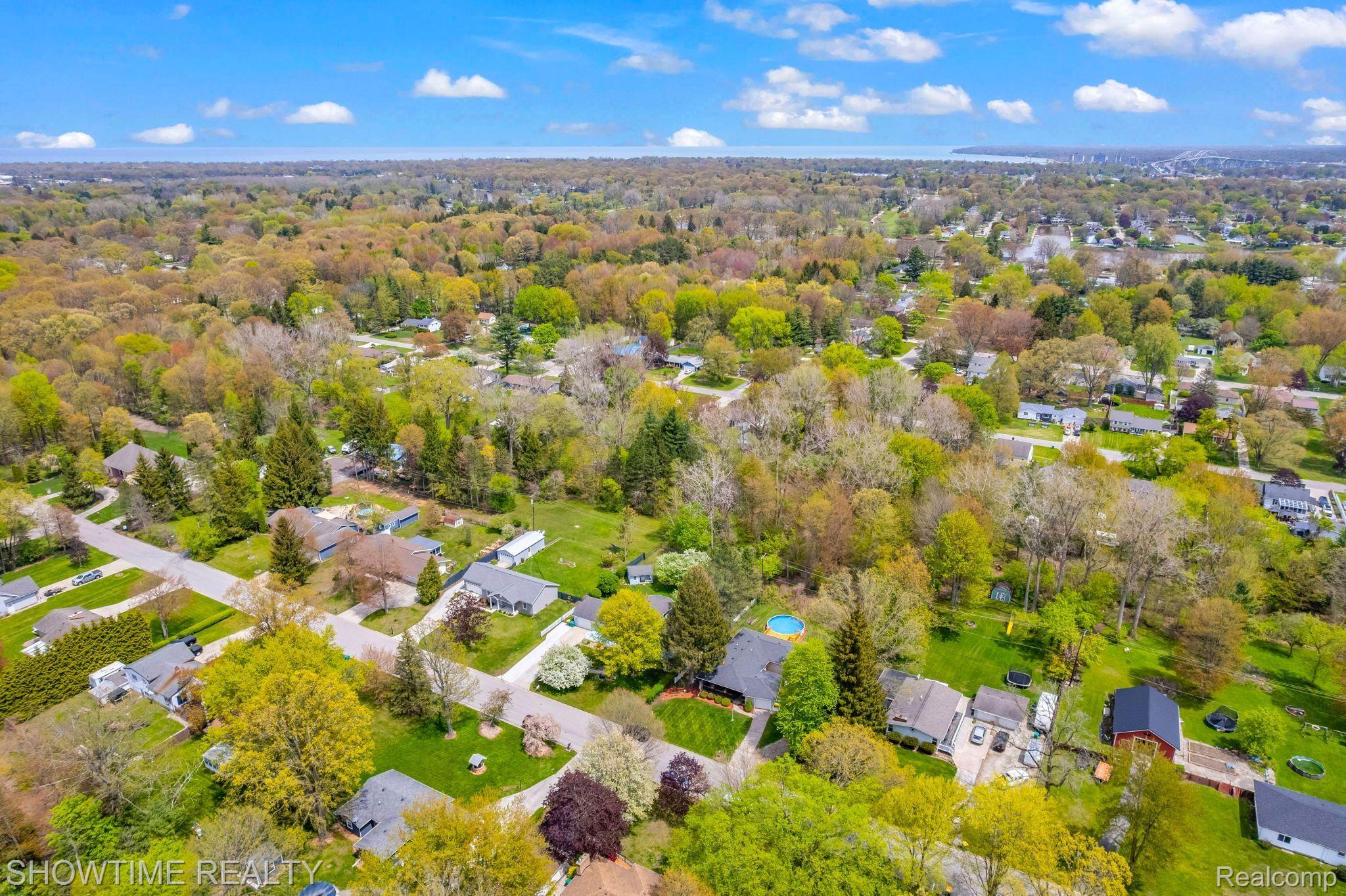 2510 BROWNWOOD Drive