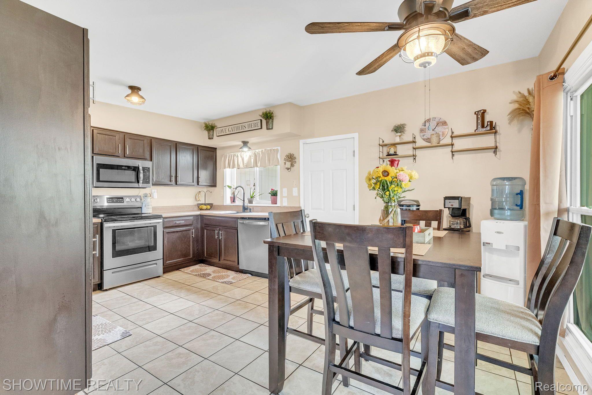 2510 BROWNWOOD Drive