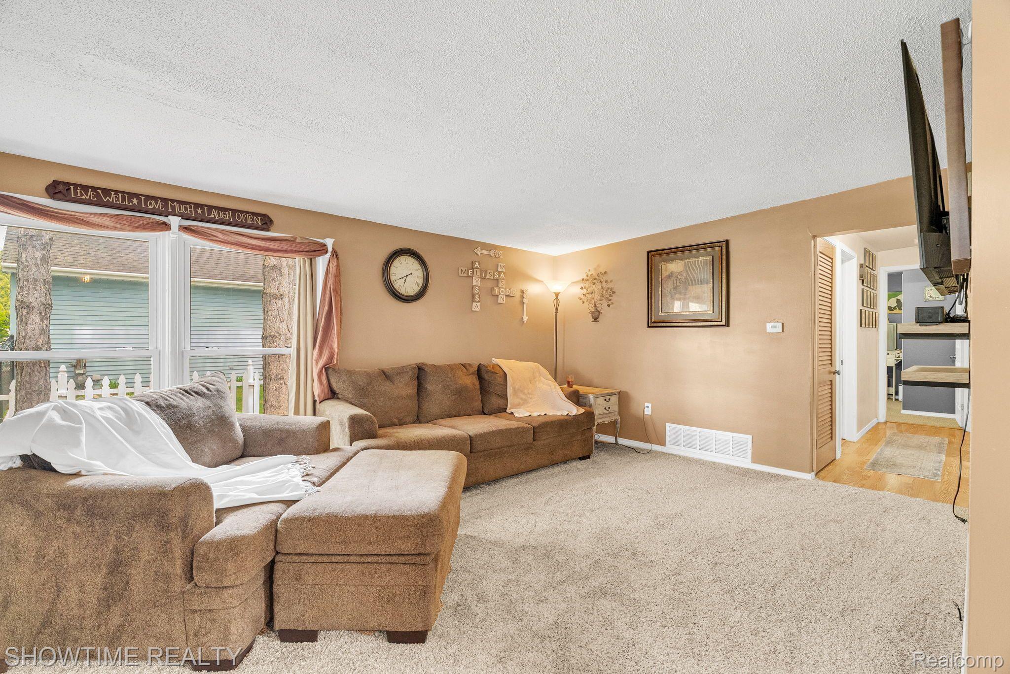 2510 BROWNWOOD Drive