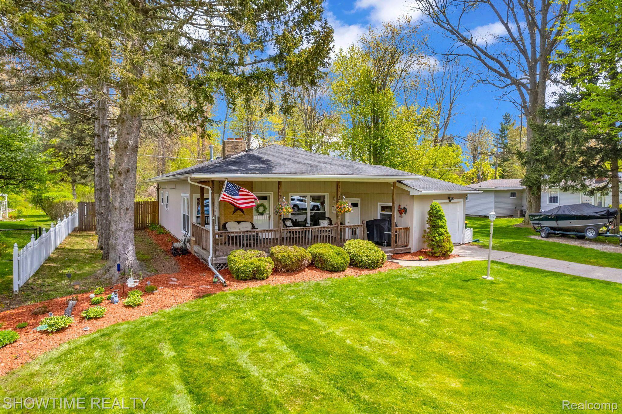 2510 BROWNWOOD Drive