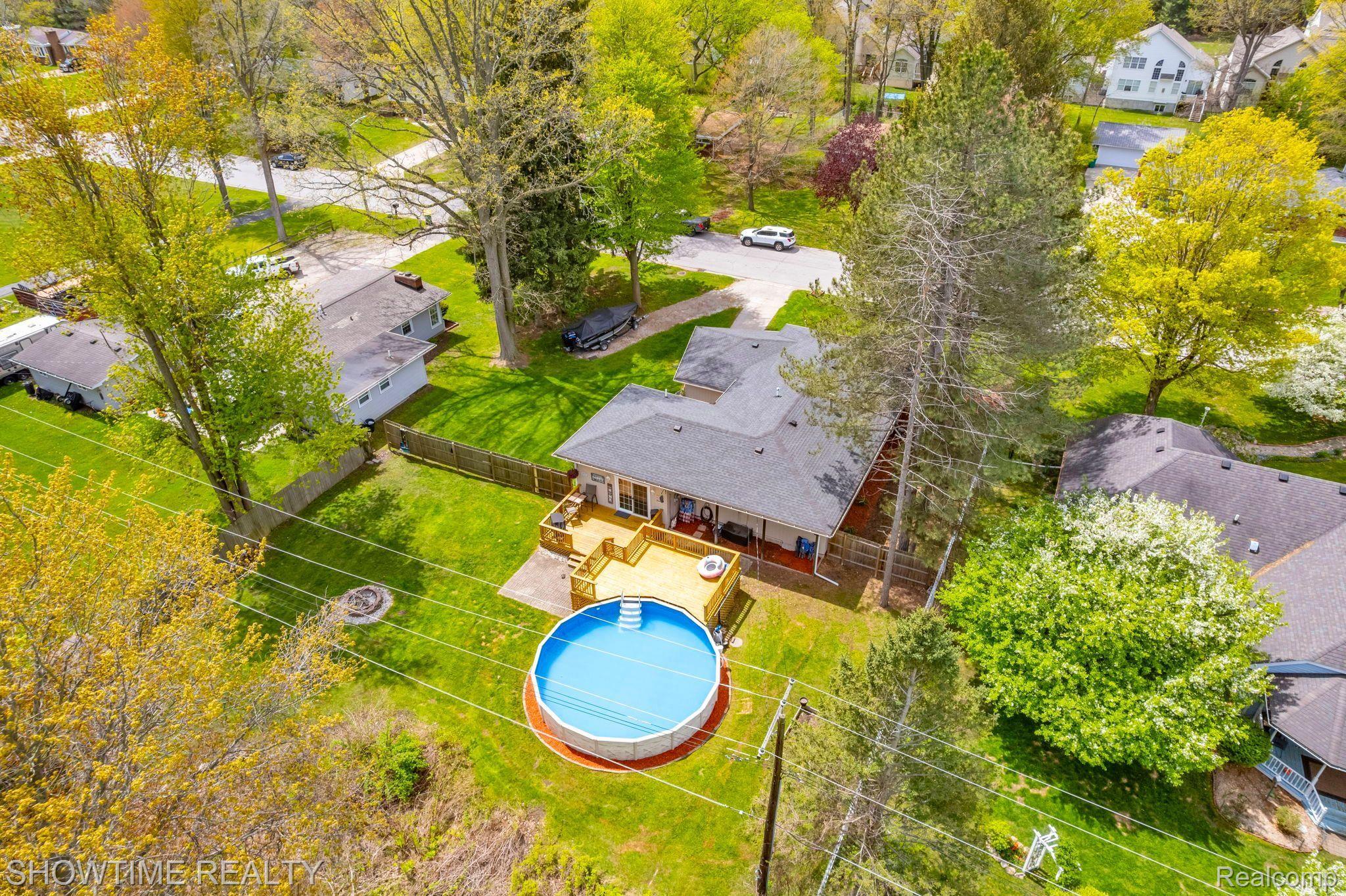 2510 BROWNWOOD Drive