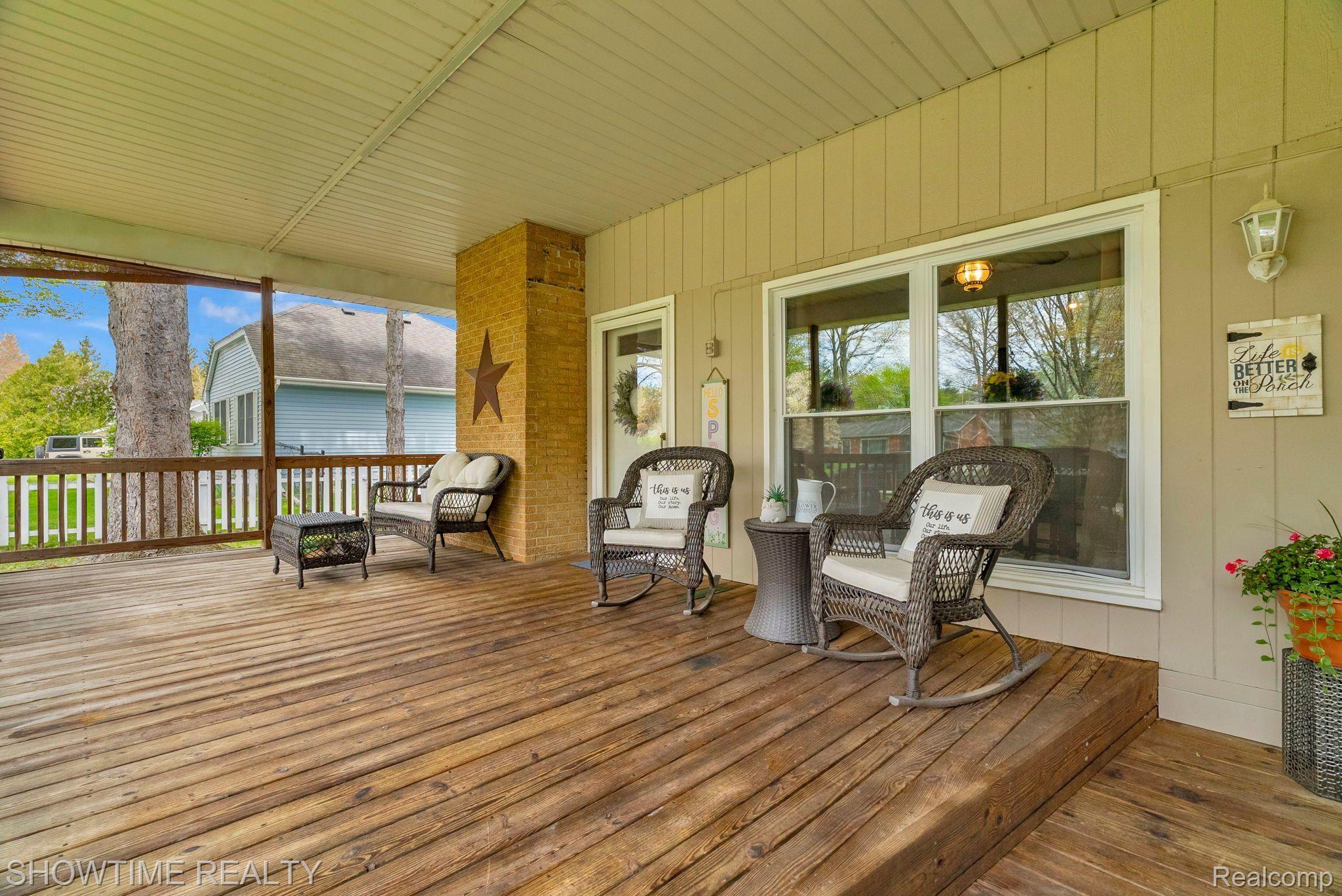 2510 BROWNWOOD Drive