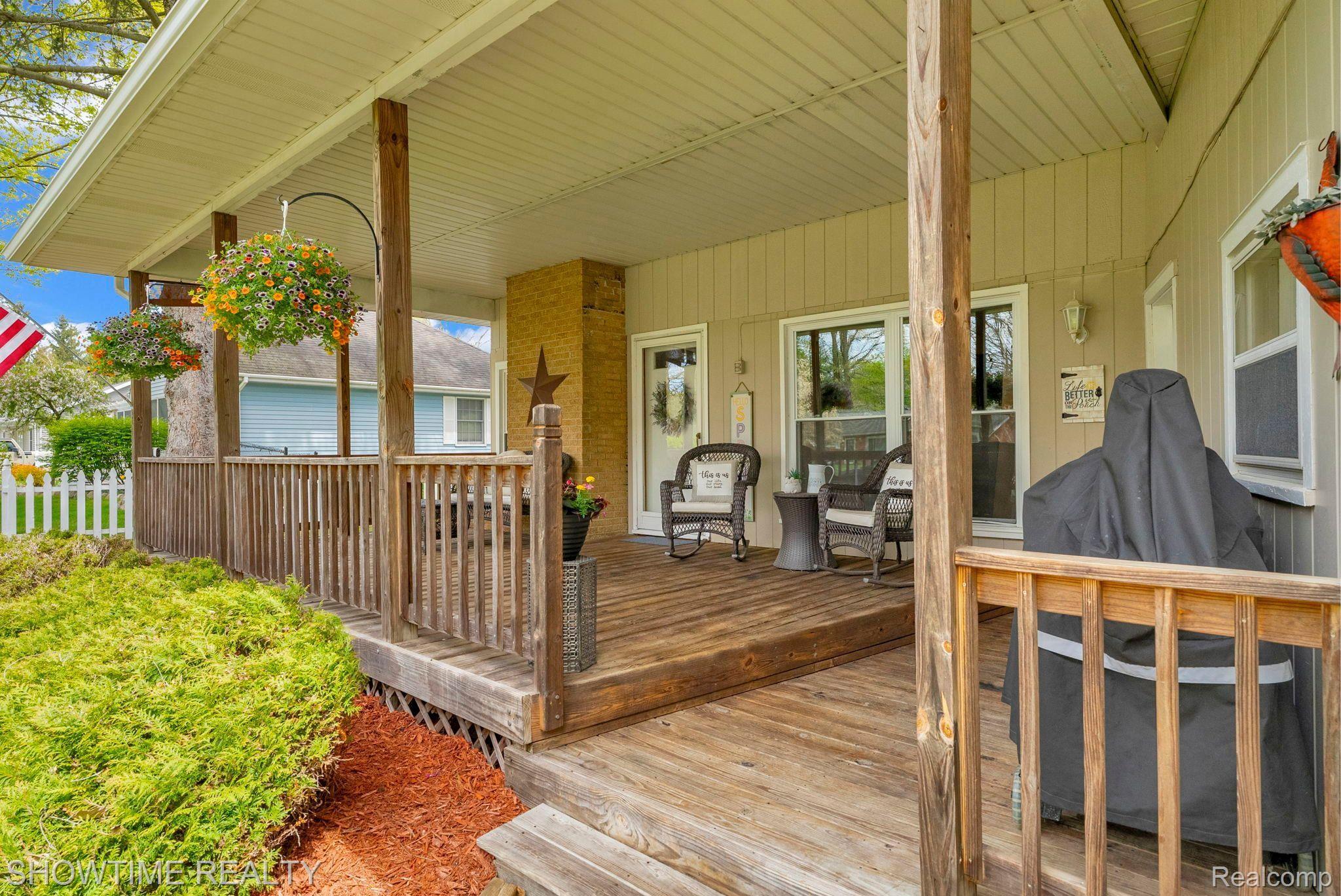 2510 BROWNWOOD Drive