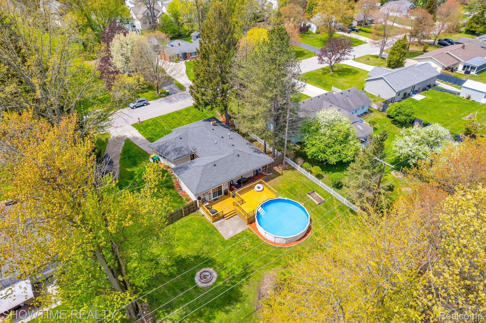 2510 BROWNWOOD Drive