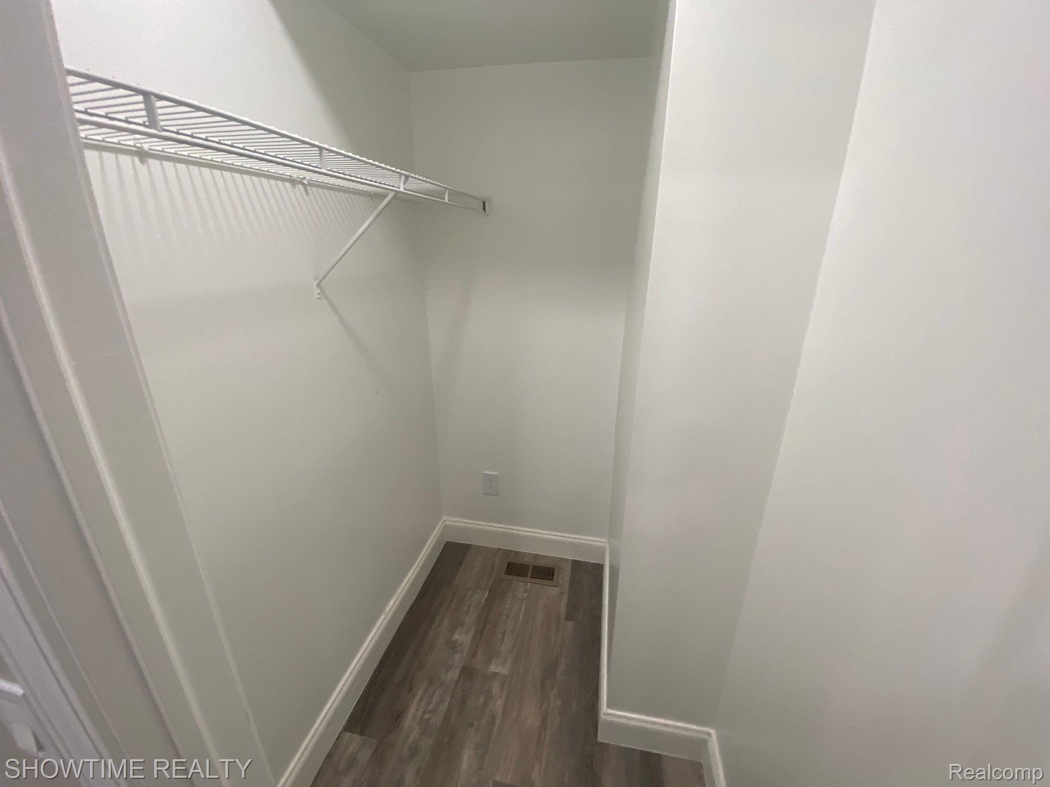 27948 DECLARATION Road