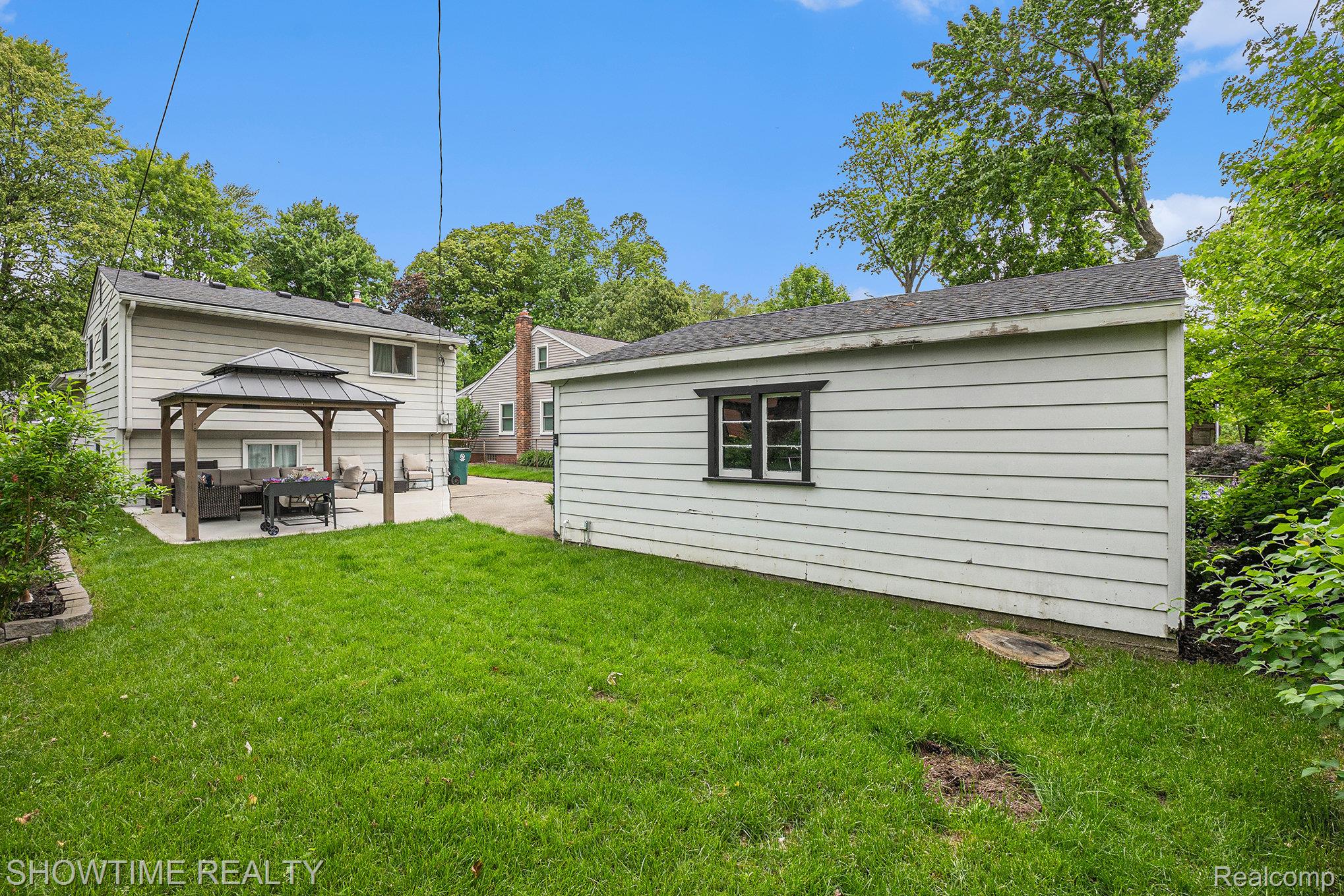 633 Ellen Avenue