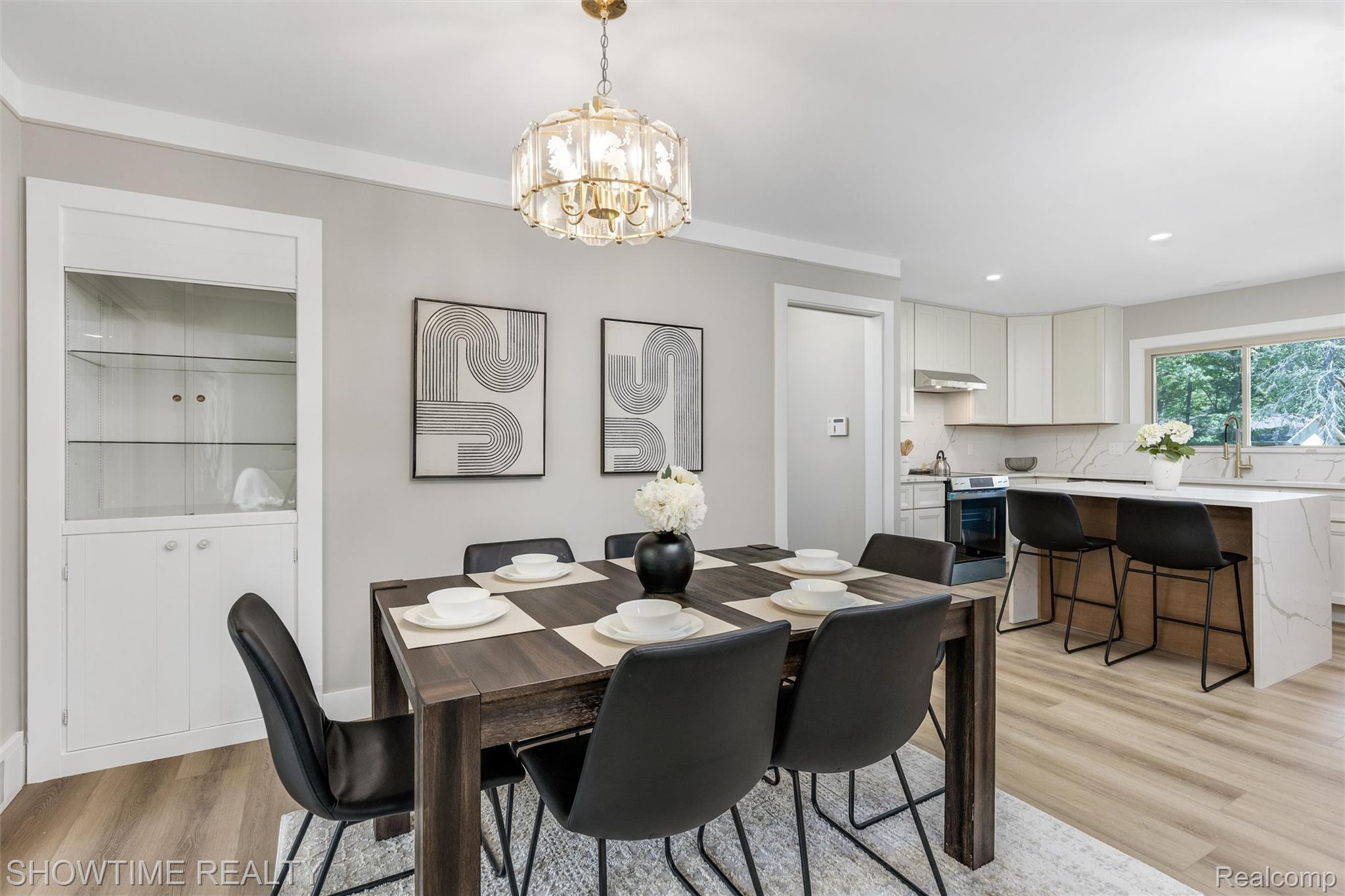 24635 River Heights Street