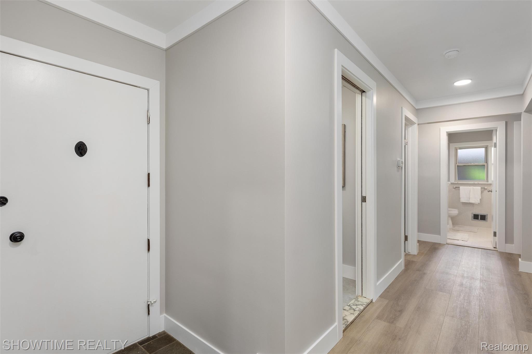 24635 River Heights Street