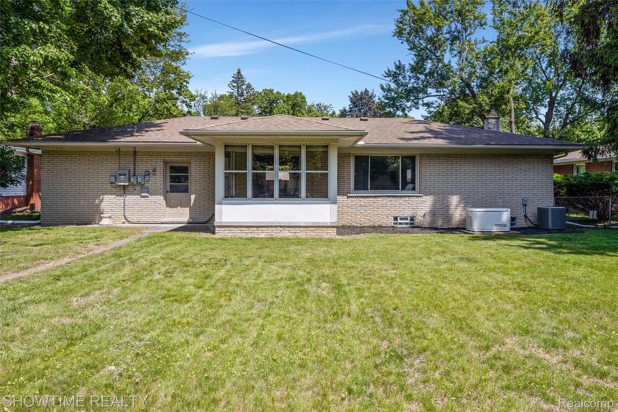 24635 River Heights Street