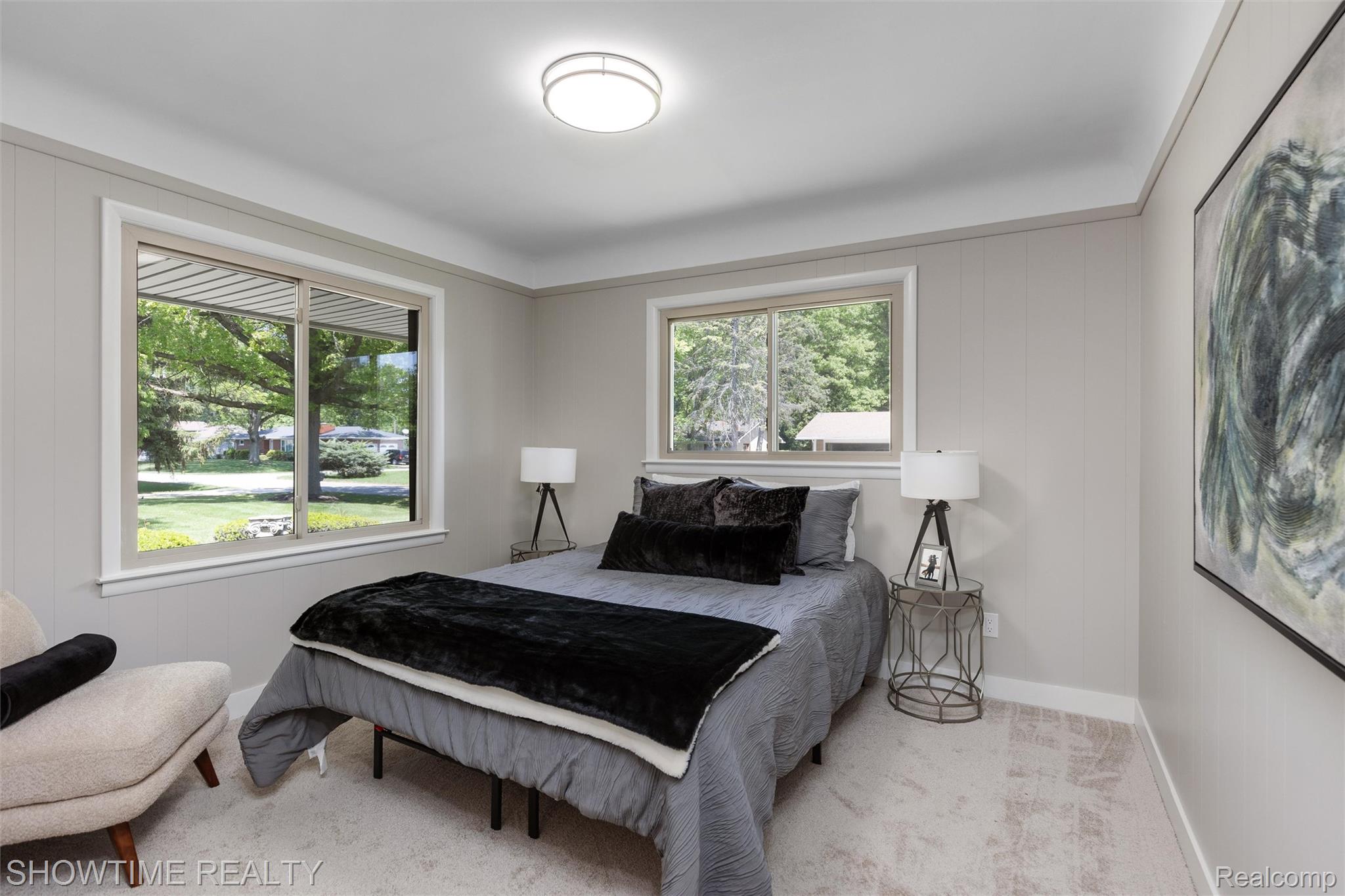 24635 River Heights Street