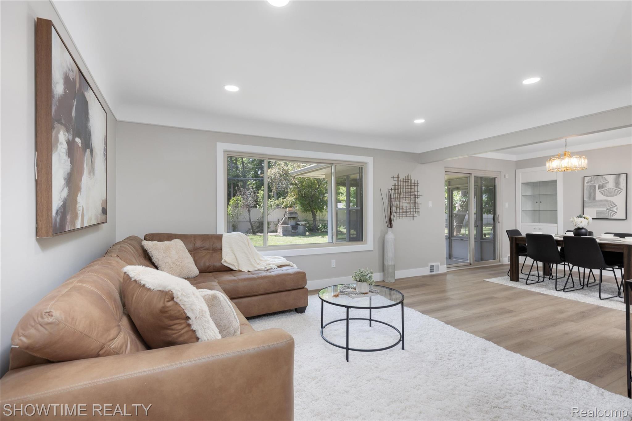 24635 River Heights Street