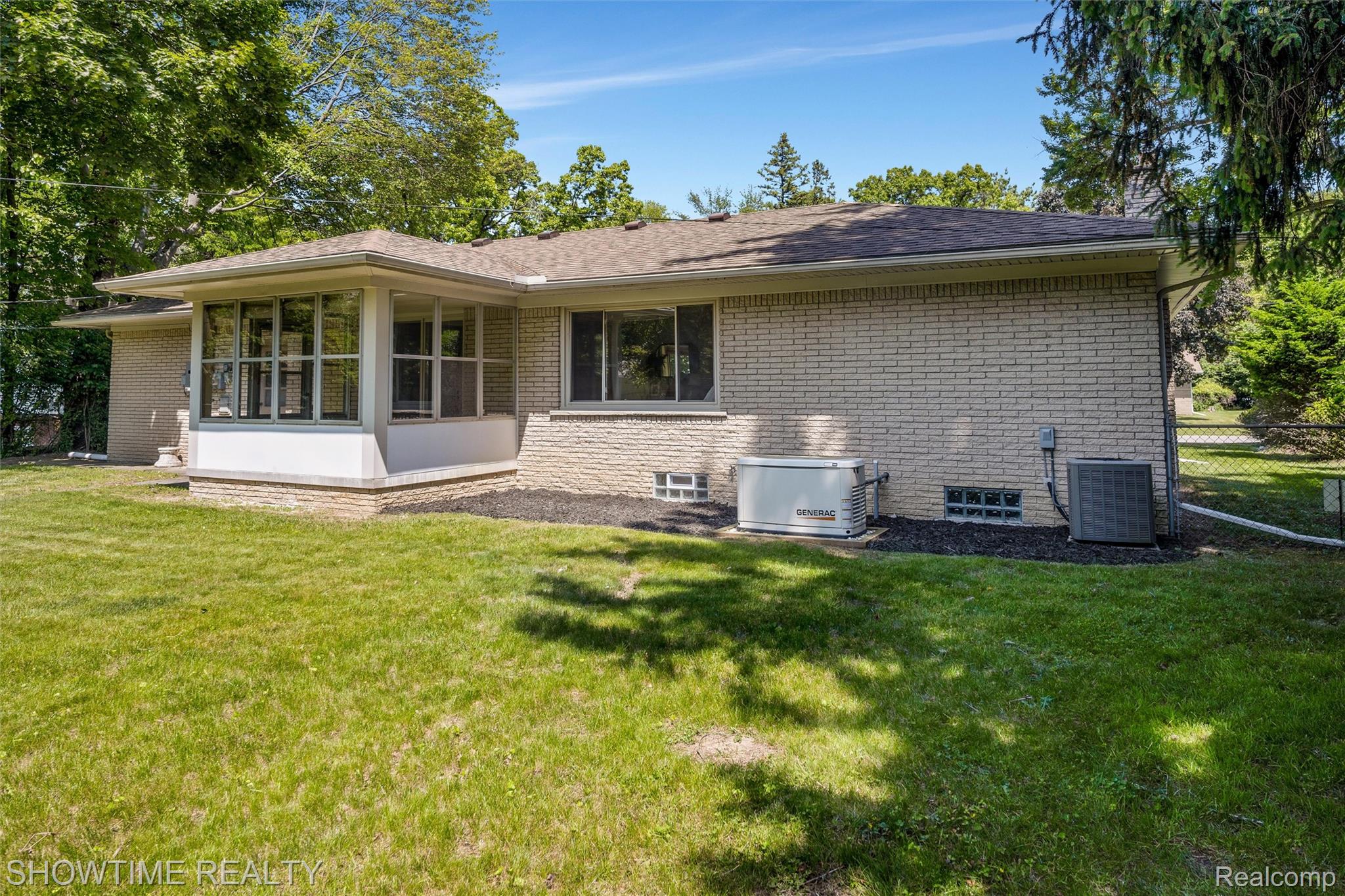 24635 River Heights Street