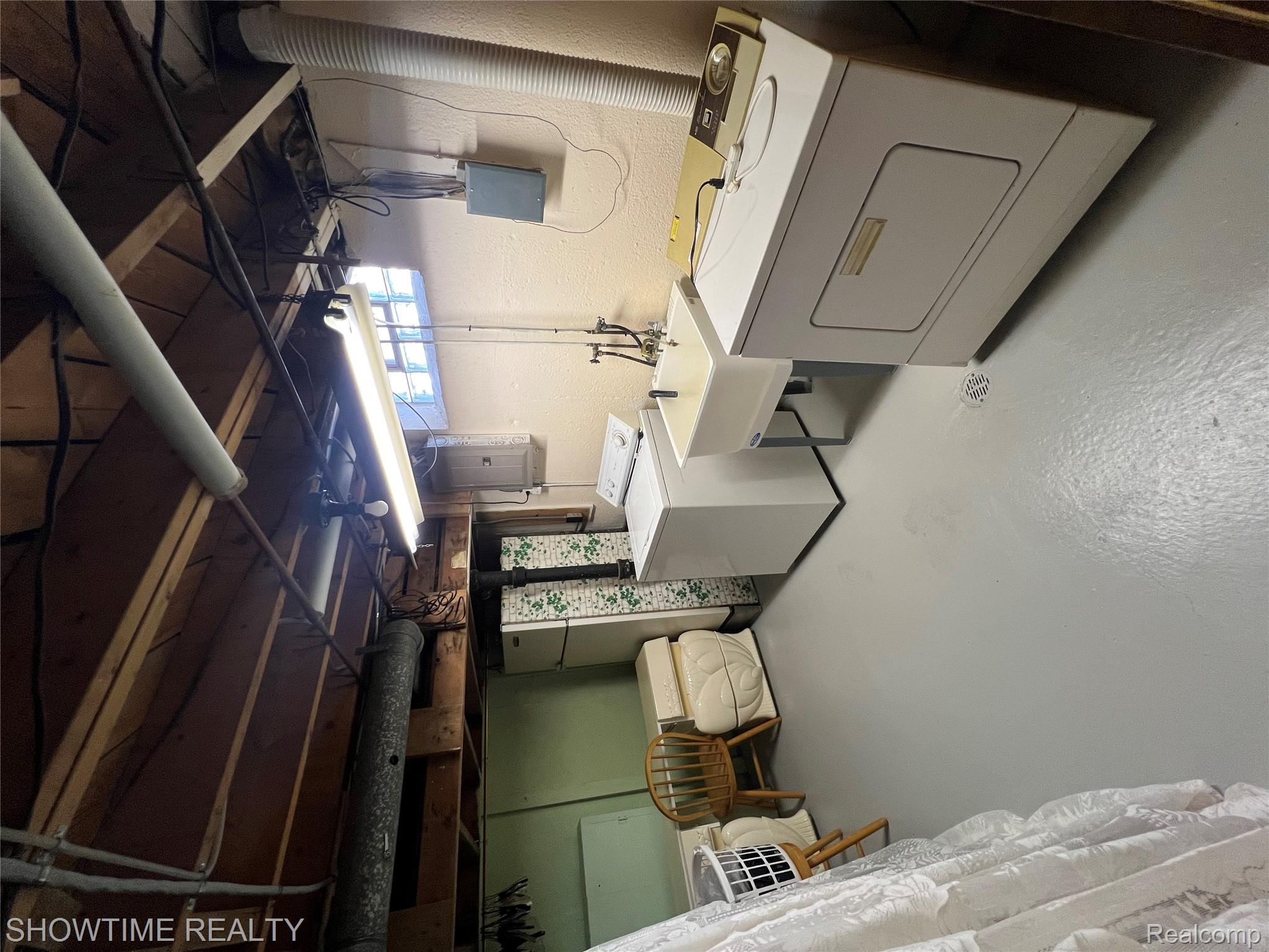 23465 N Stockton Avenue