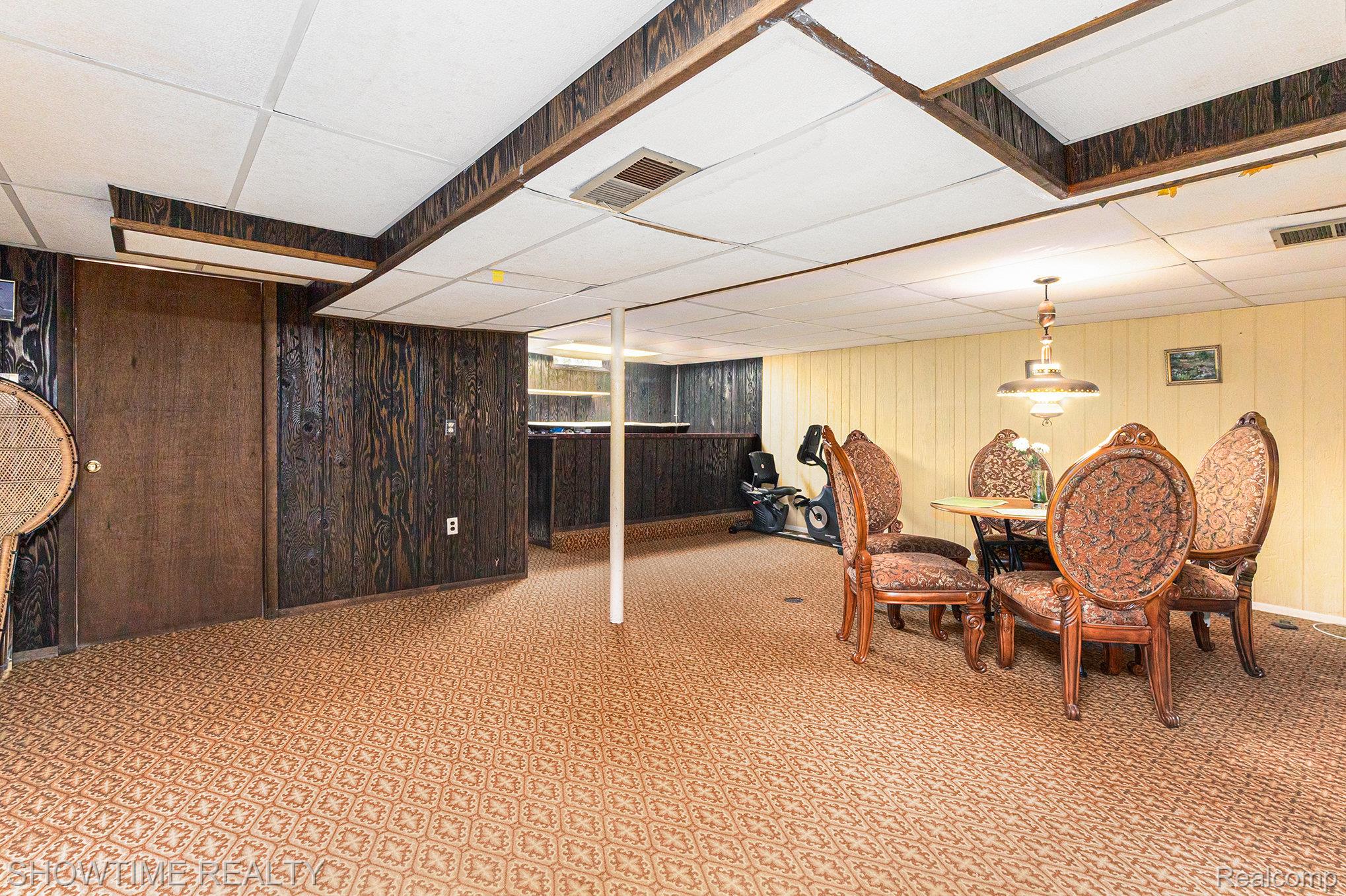 23465 N Stockton Avenue