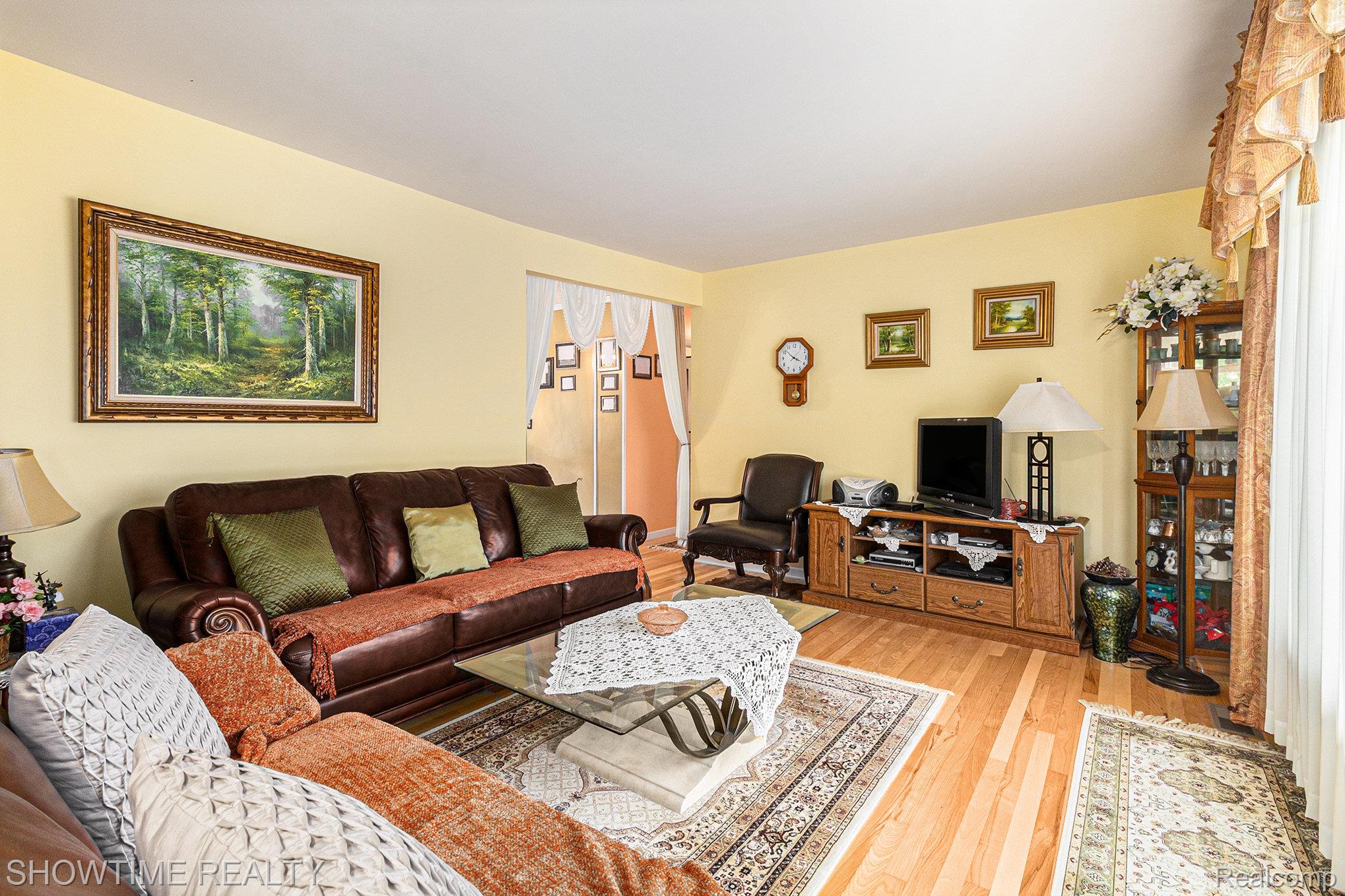 23465 N Stockton Avenue