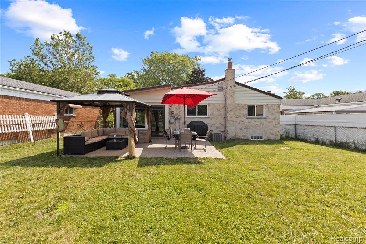 1059 Kenilworth Place