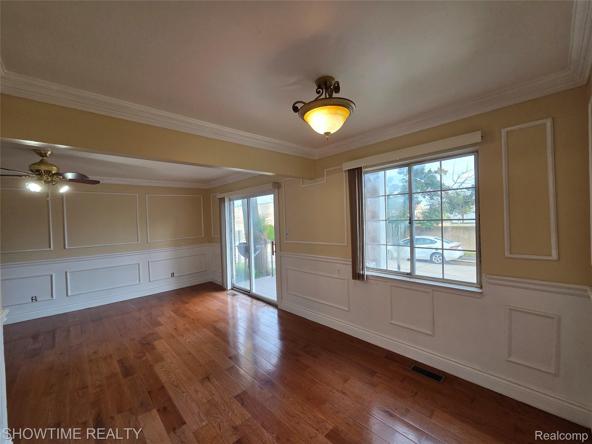 39417 Van Dyke Avenue 602