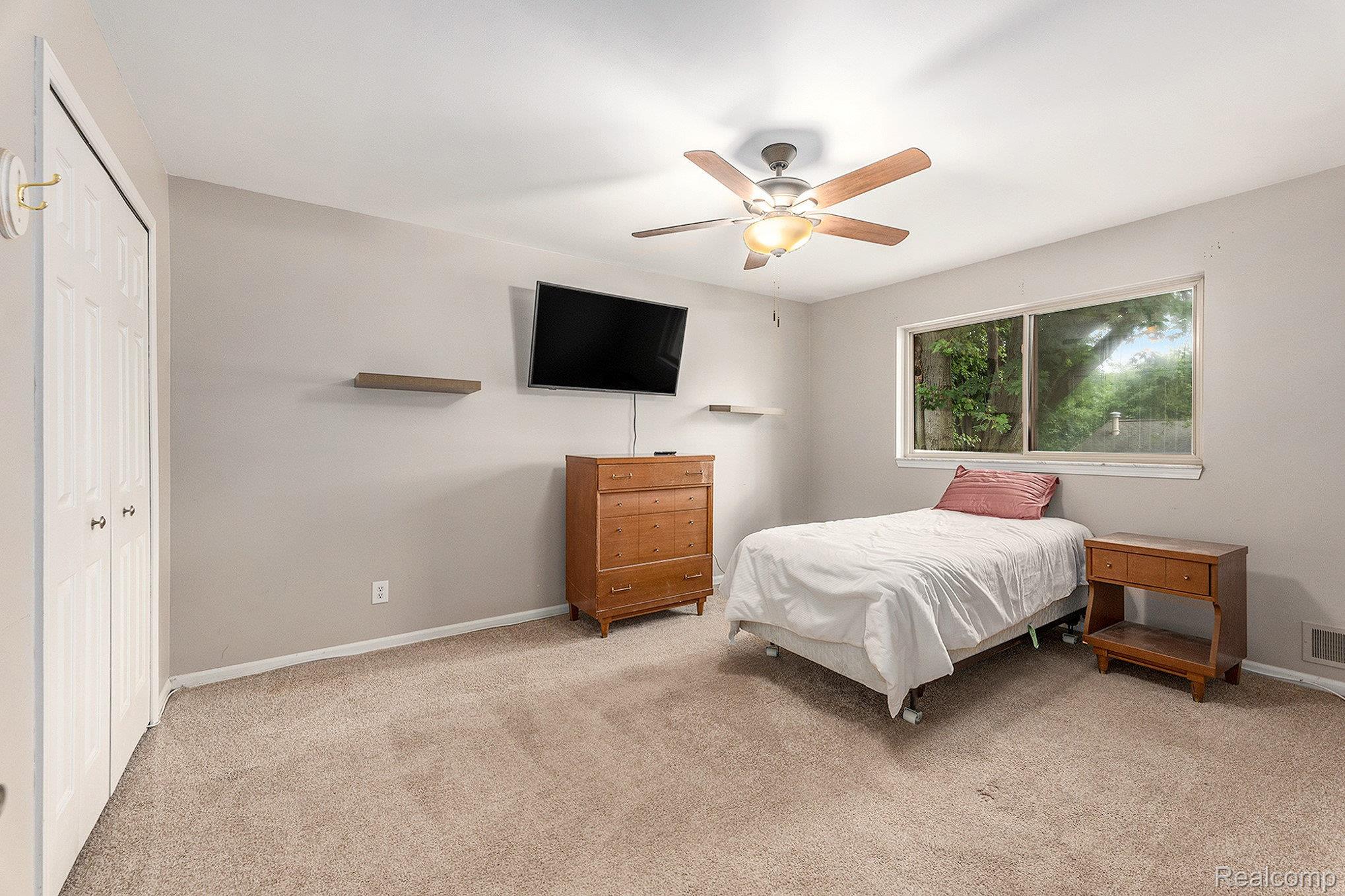 41455 Clinton Grove Drive