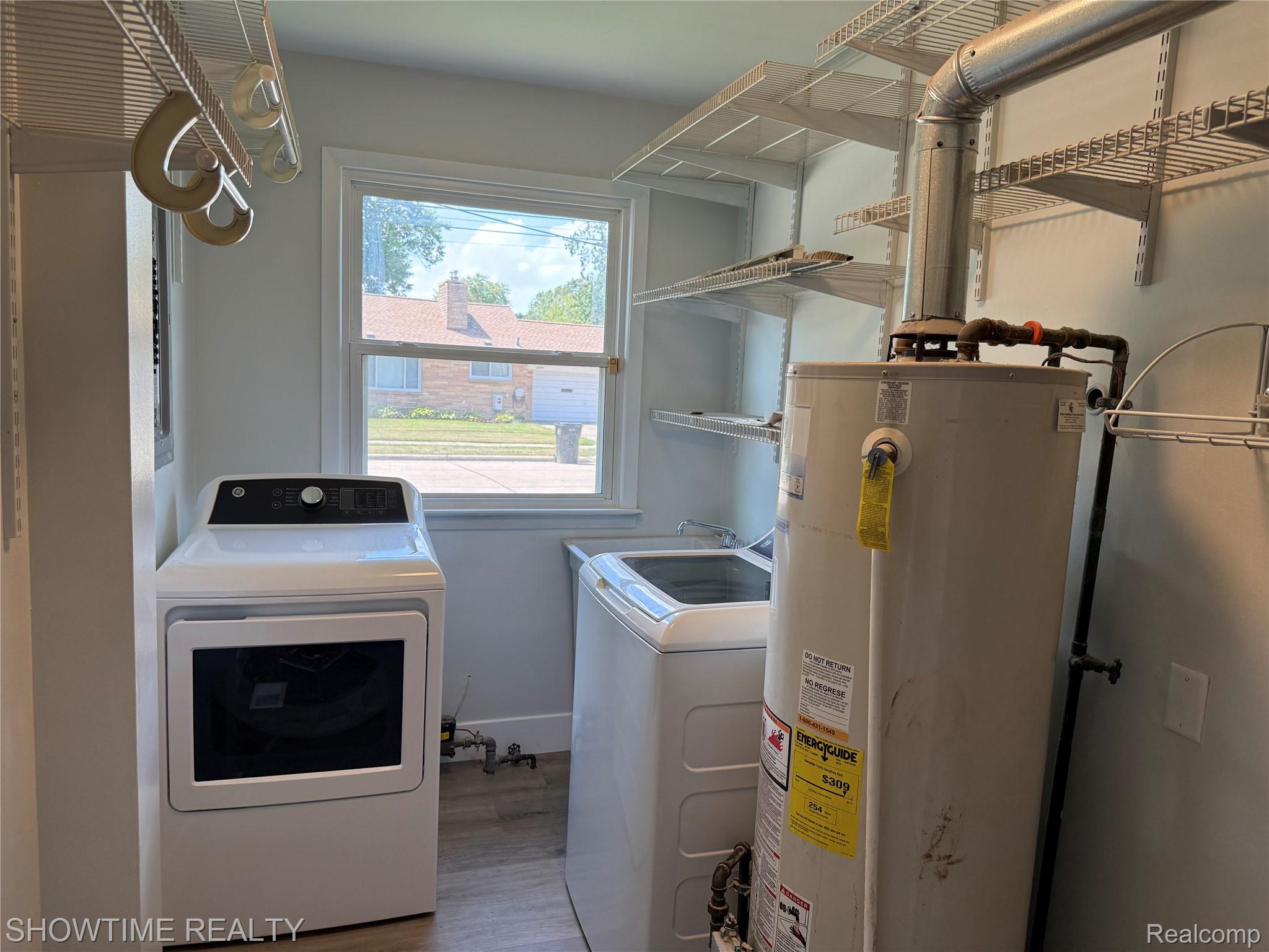 19000 FLORAIN Street