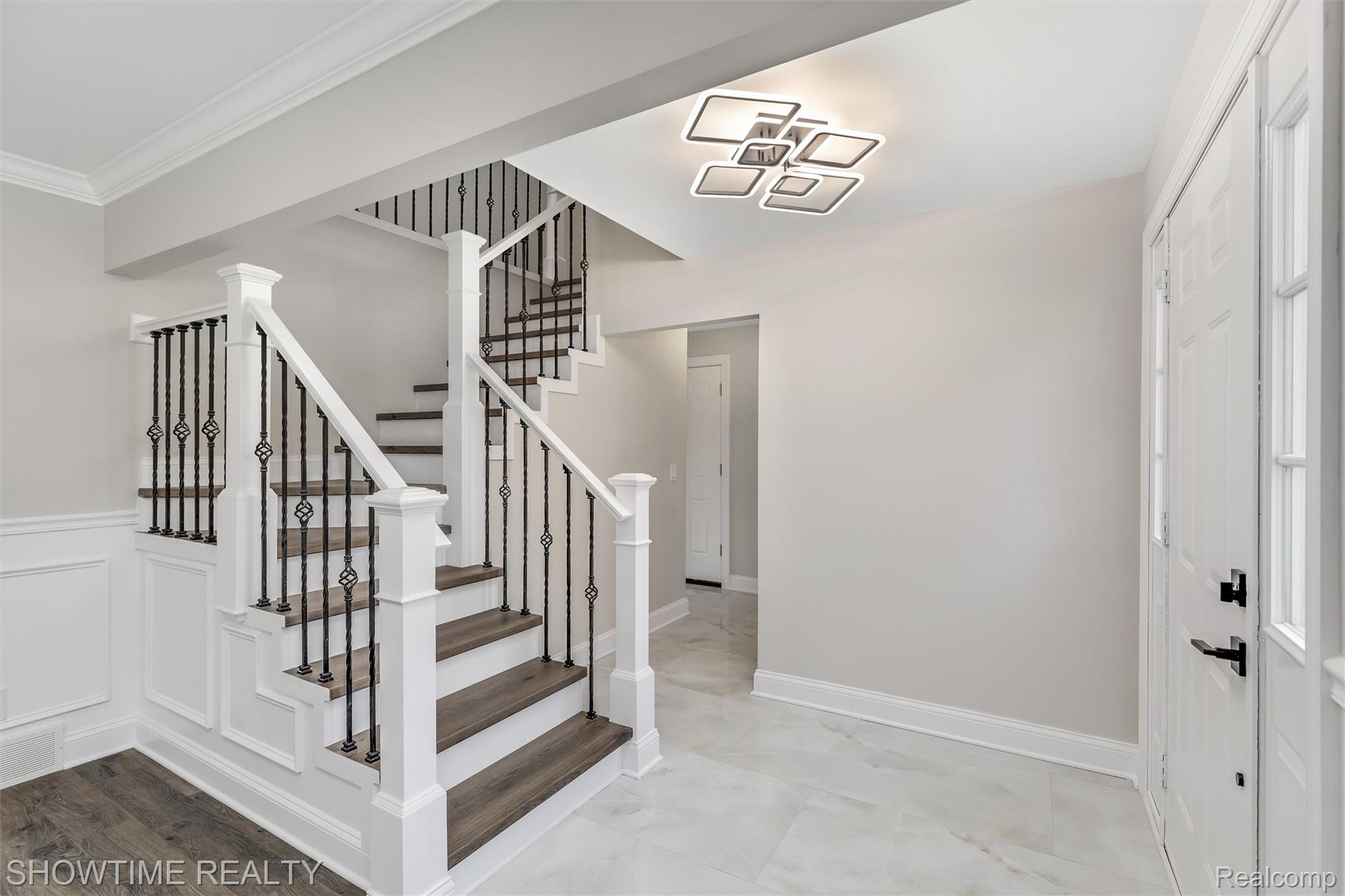 2376 Greensboro Drive