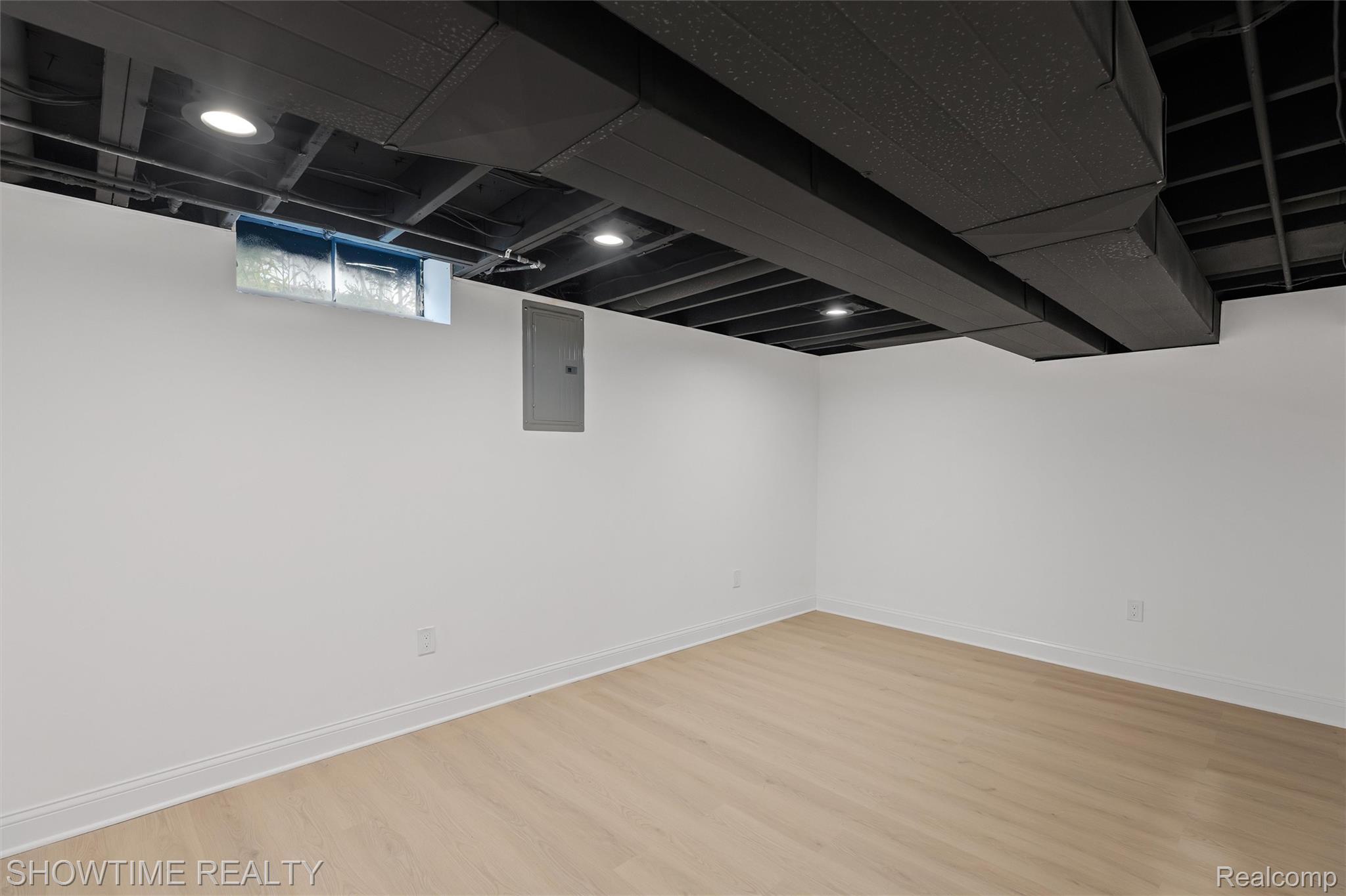 2376 Greensboro Drive