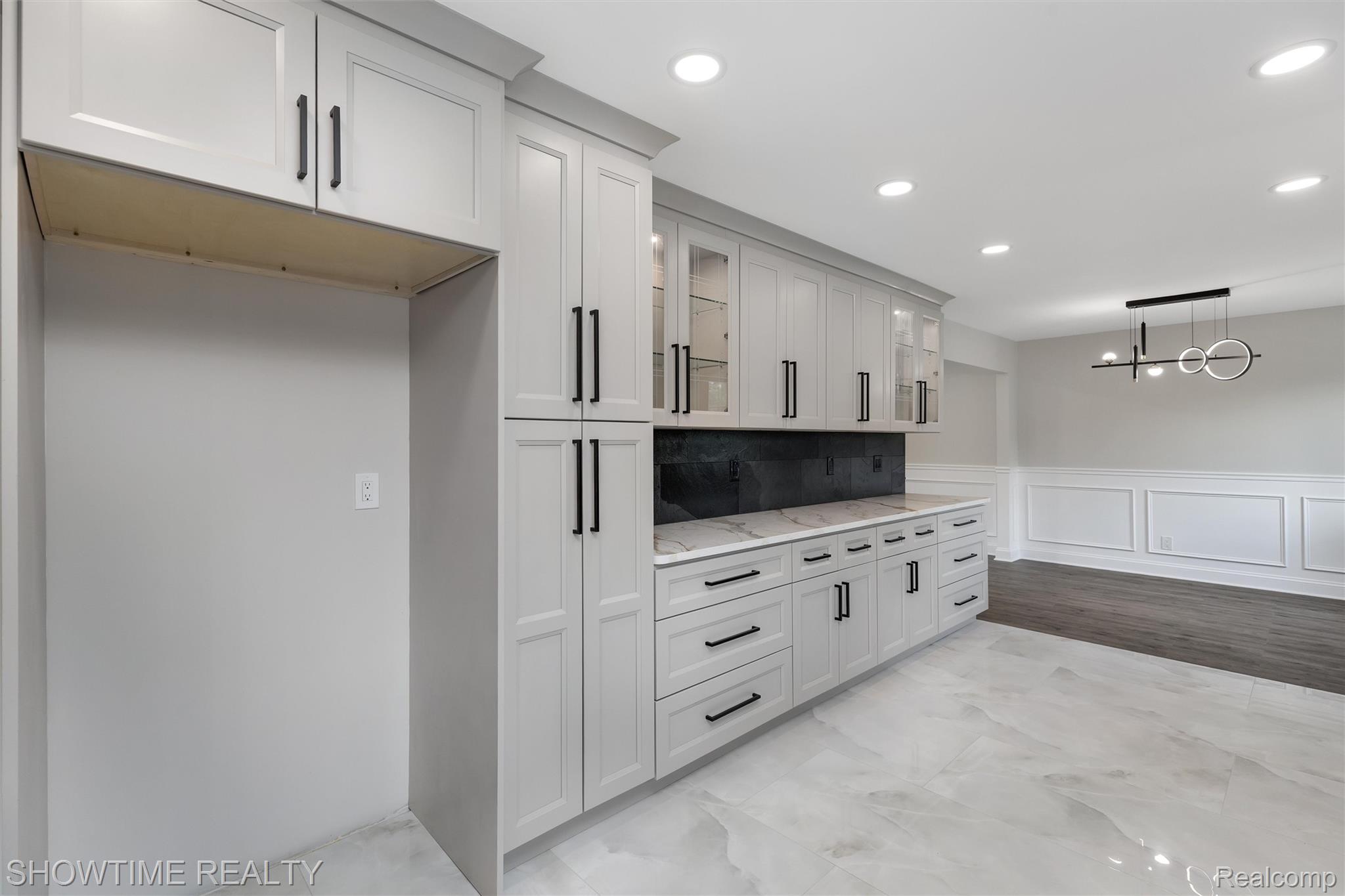 2376 Greensboro Drive