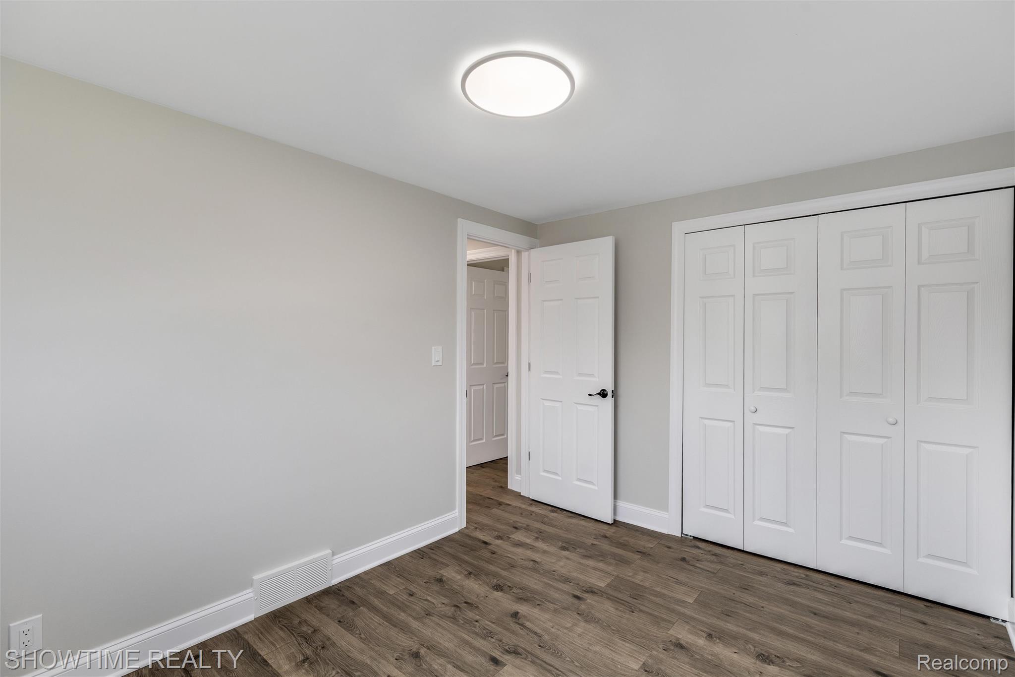 2376 Greensboro Drive