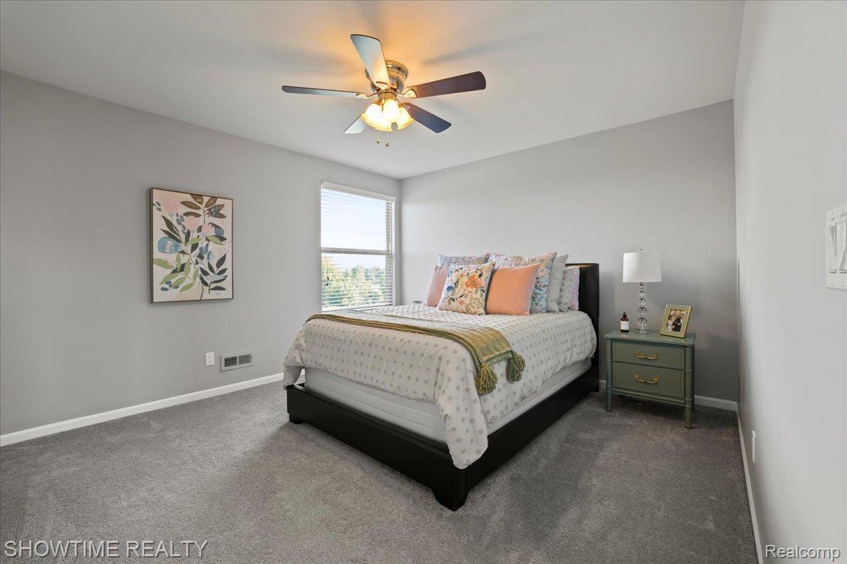 102 Oakland Crest Drive