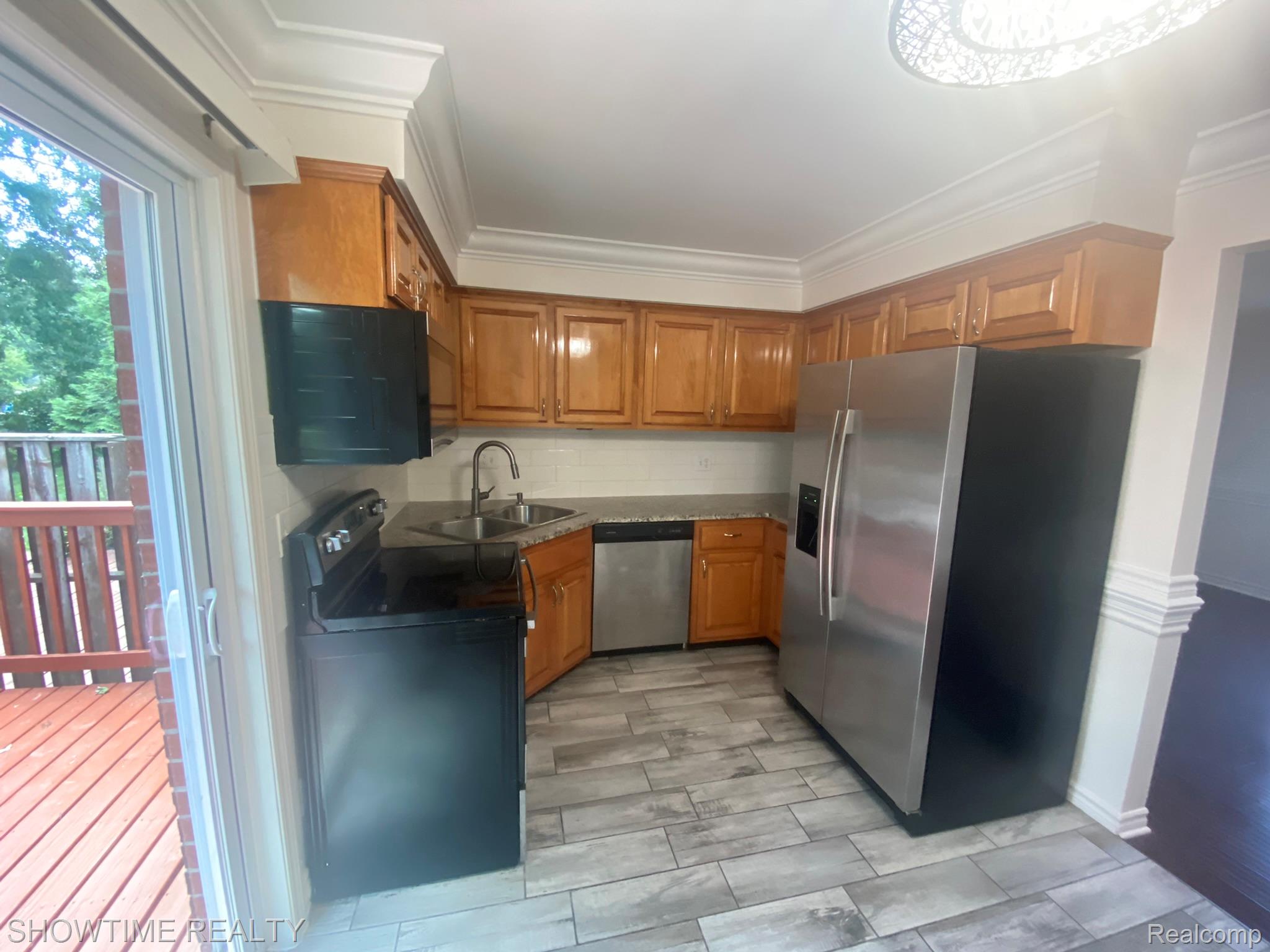 8418 HICKORY Drive