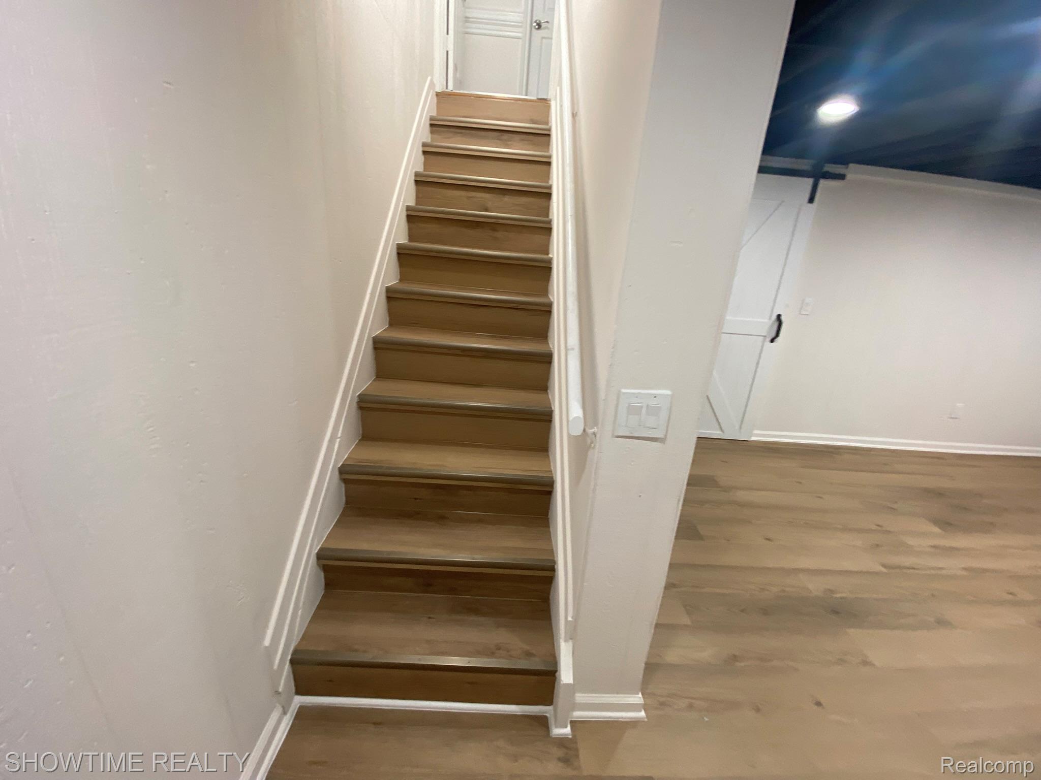 8418 HICKORY Drive