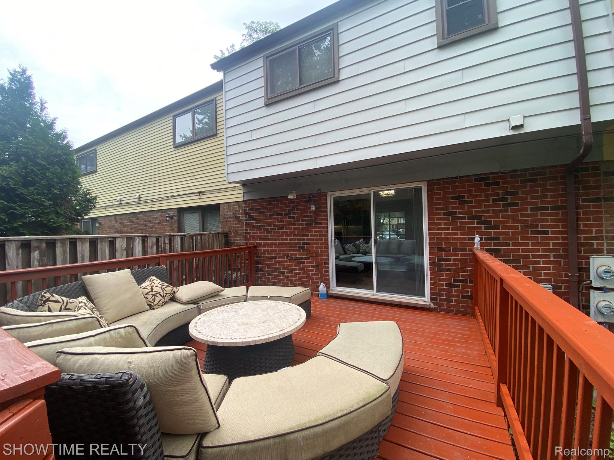 8418 HICKORY Drive